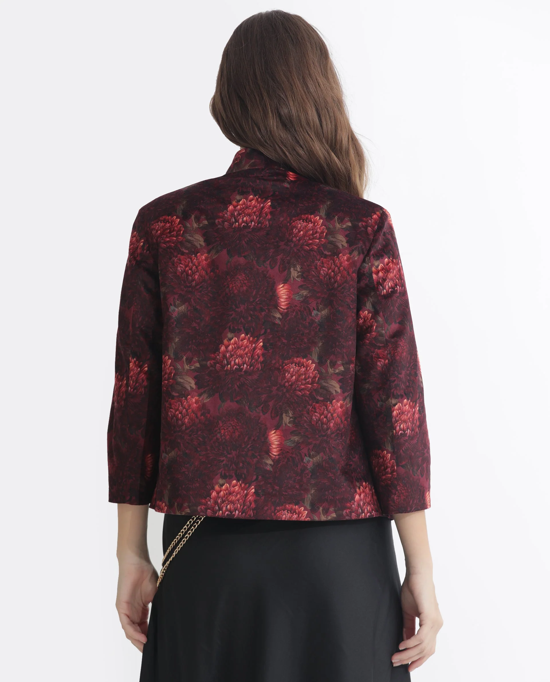 Rareism Women's Arizu Maroon Velvet Collarless Floral Print Regular Fit Shrug - Image 7