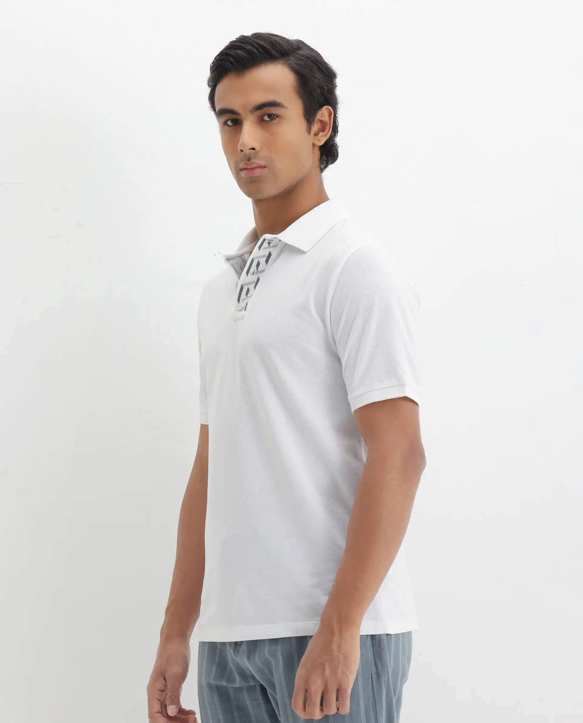 Rare Rabbit Men's Ark White Cotton Plain Regular Fit Half Sleeve Polo - Image 9
