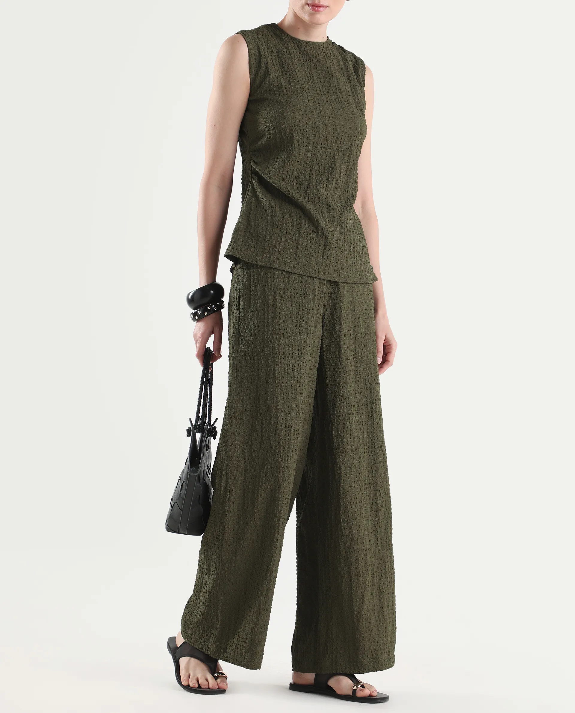 Rareism Women's Arrix-B Olive Polyester Wide Plain Trouser - Image 3