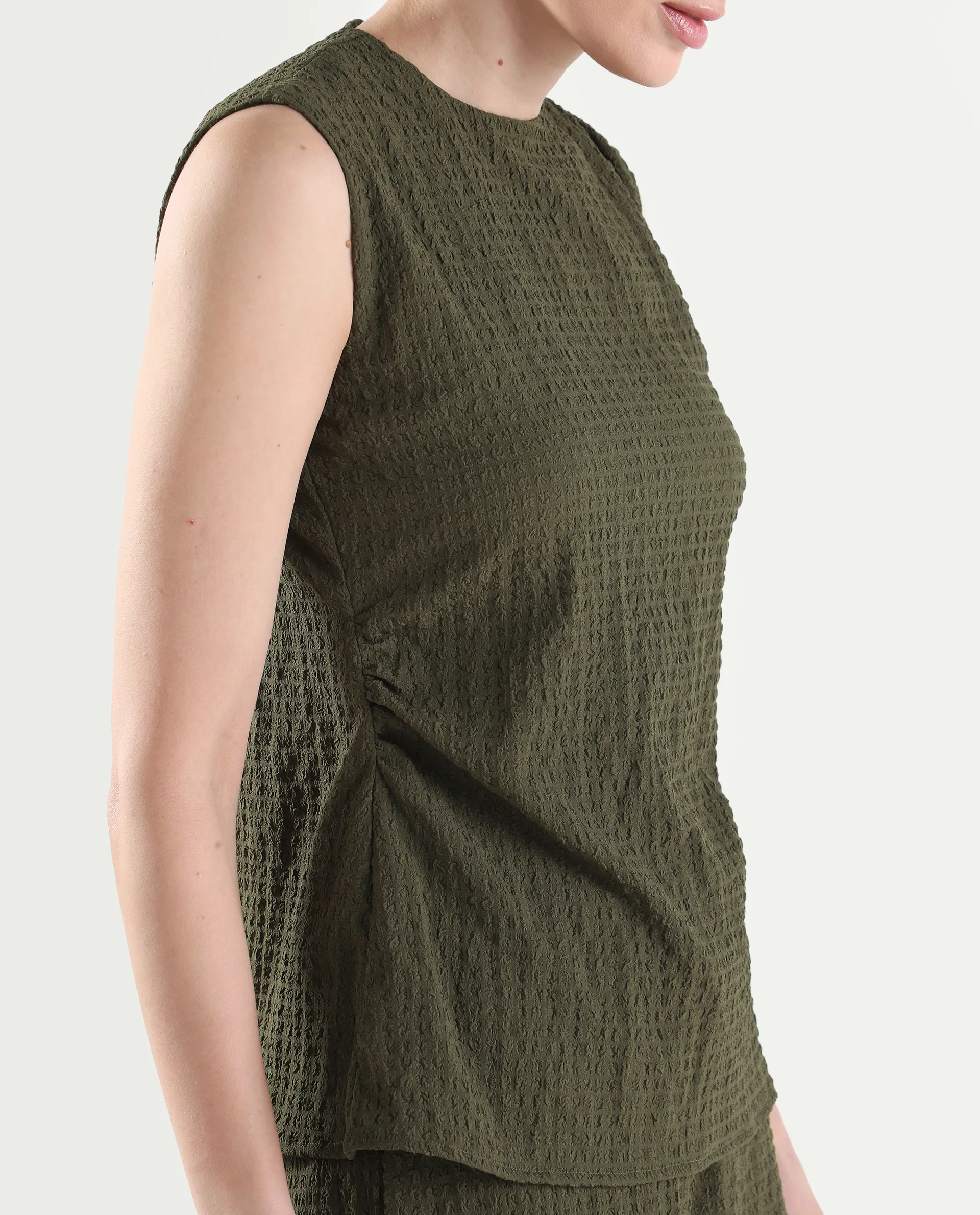 Rareism Women's Arrix-T Olive Polyester Sleeveless Regular Fit Plain Top - Image 4