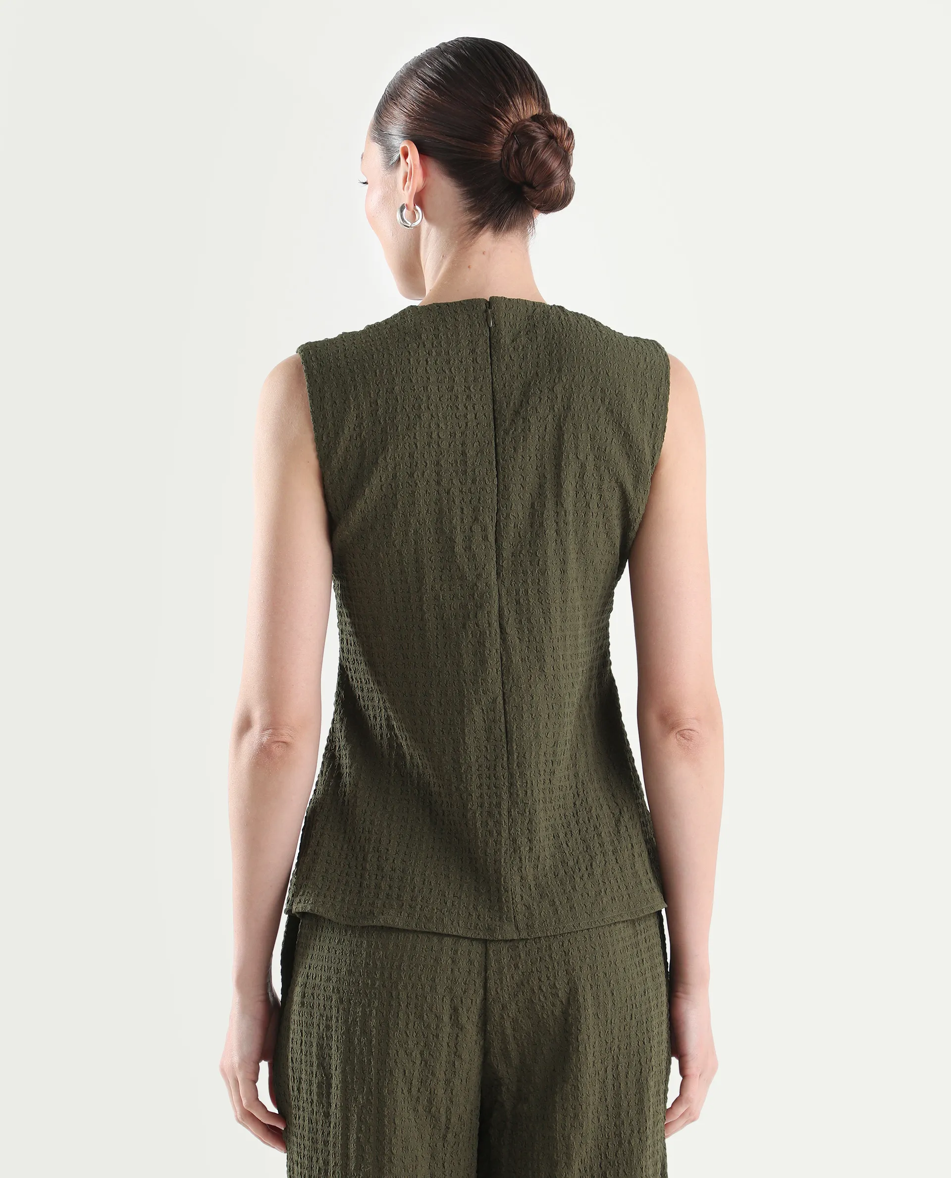 Rareism Women's Arrix-T Olive Polyester Sleeveless Regular Fit Plain Top - Image 7
