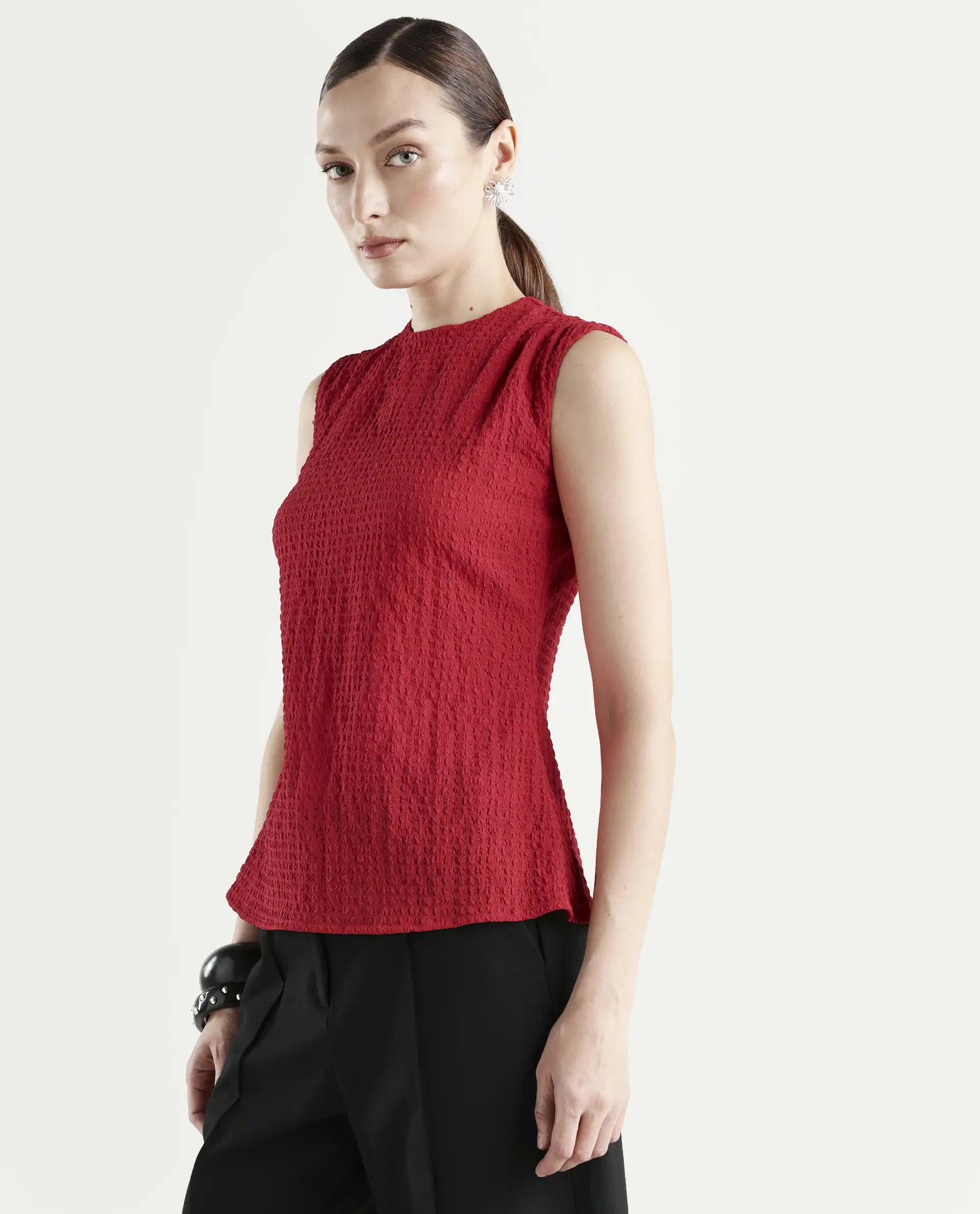 Rareism Women's Arrix Red Polyester Sleeveless Regular Fit Plain Top - Image 5