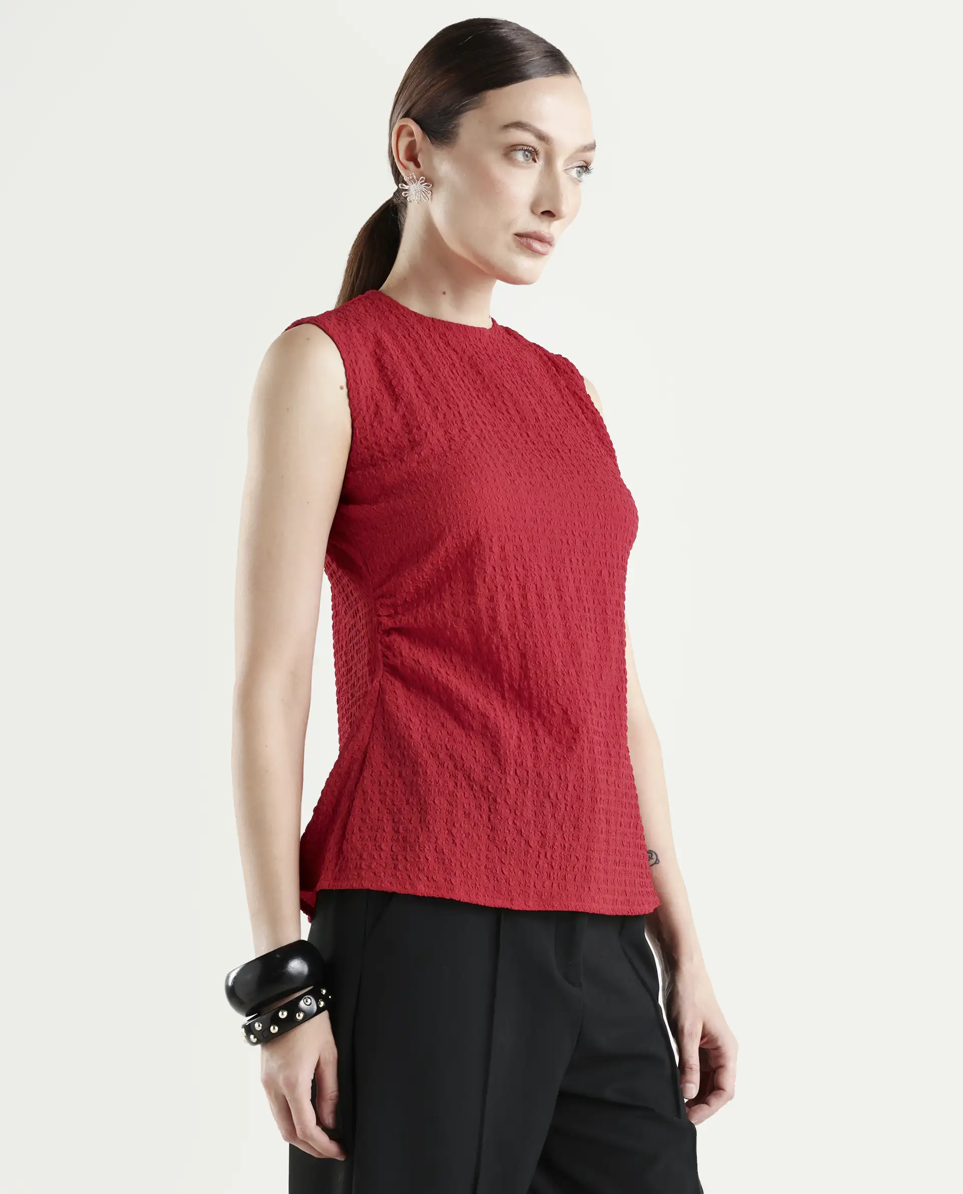 Rareism Women's Arrix Red Polyester Sleeveless Regular Fit Plain Top - Image 6
