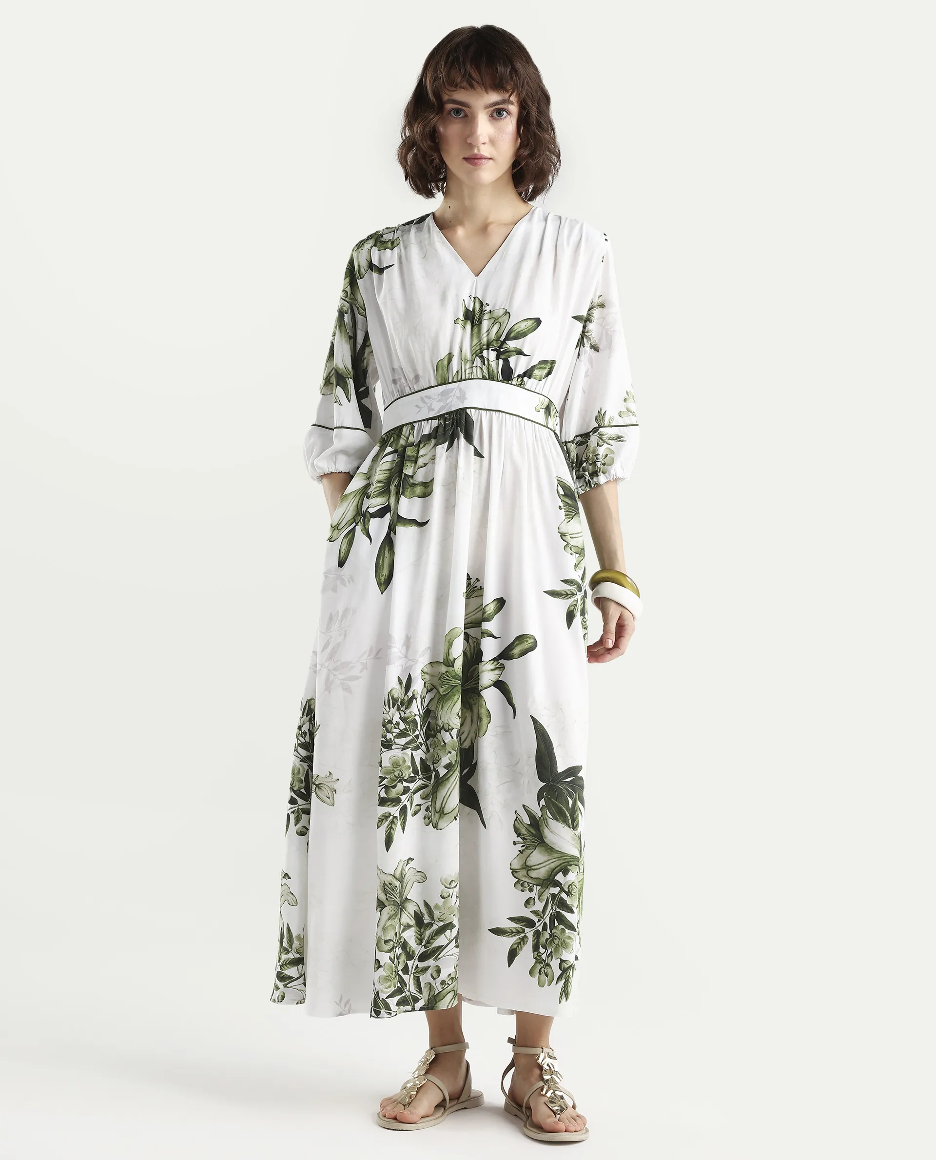 Rareism Women's Arsyn Off White Viscose Half Sleeve V-Neck Fit And Flare Floral Print Dress - Image 3
