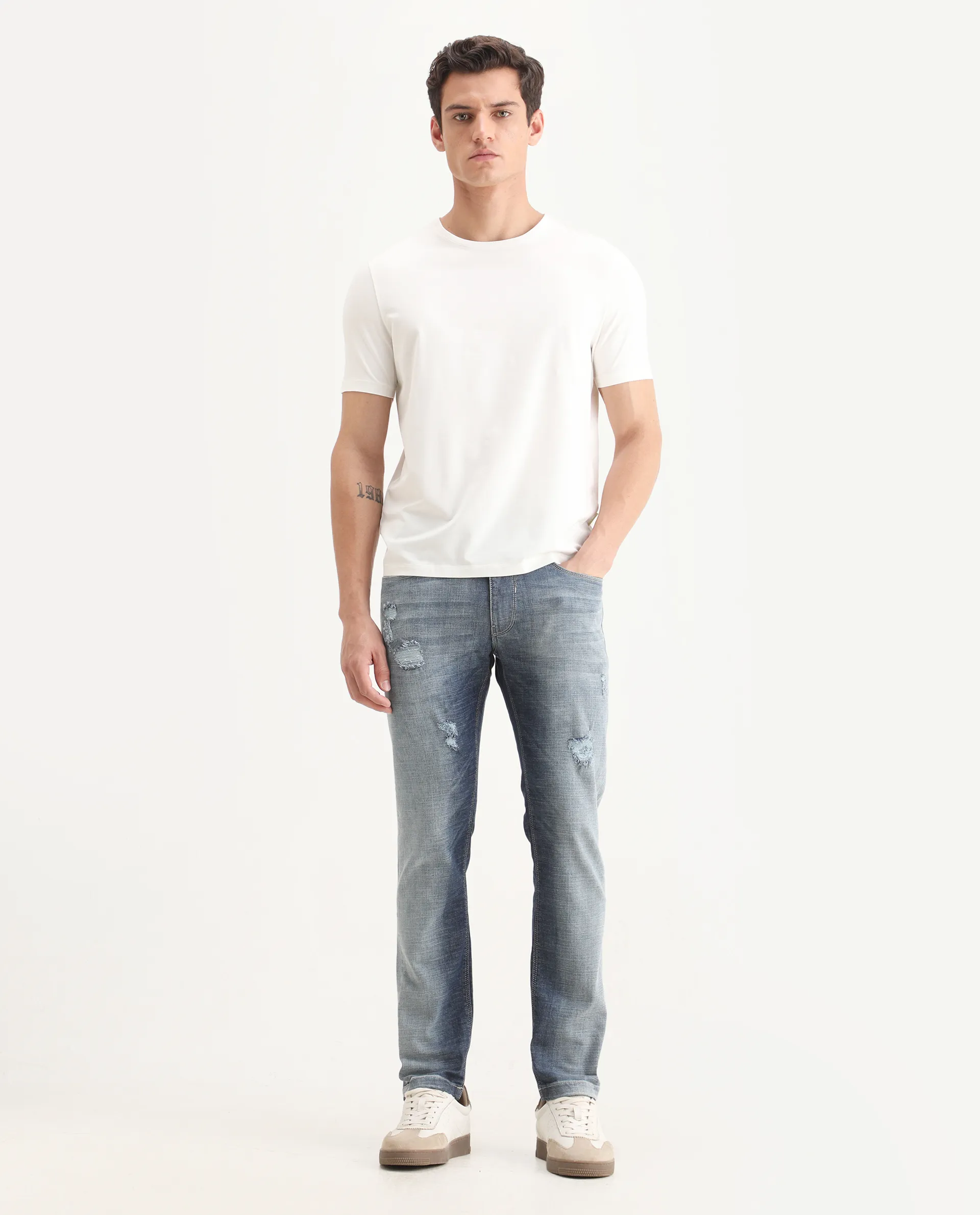 Rare Rabbit Men's Arten Light Blue Cotton Plain Hawk Slim Fit Jeans - Image 4