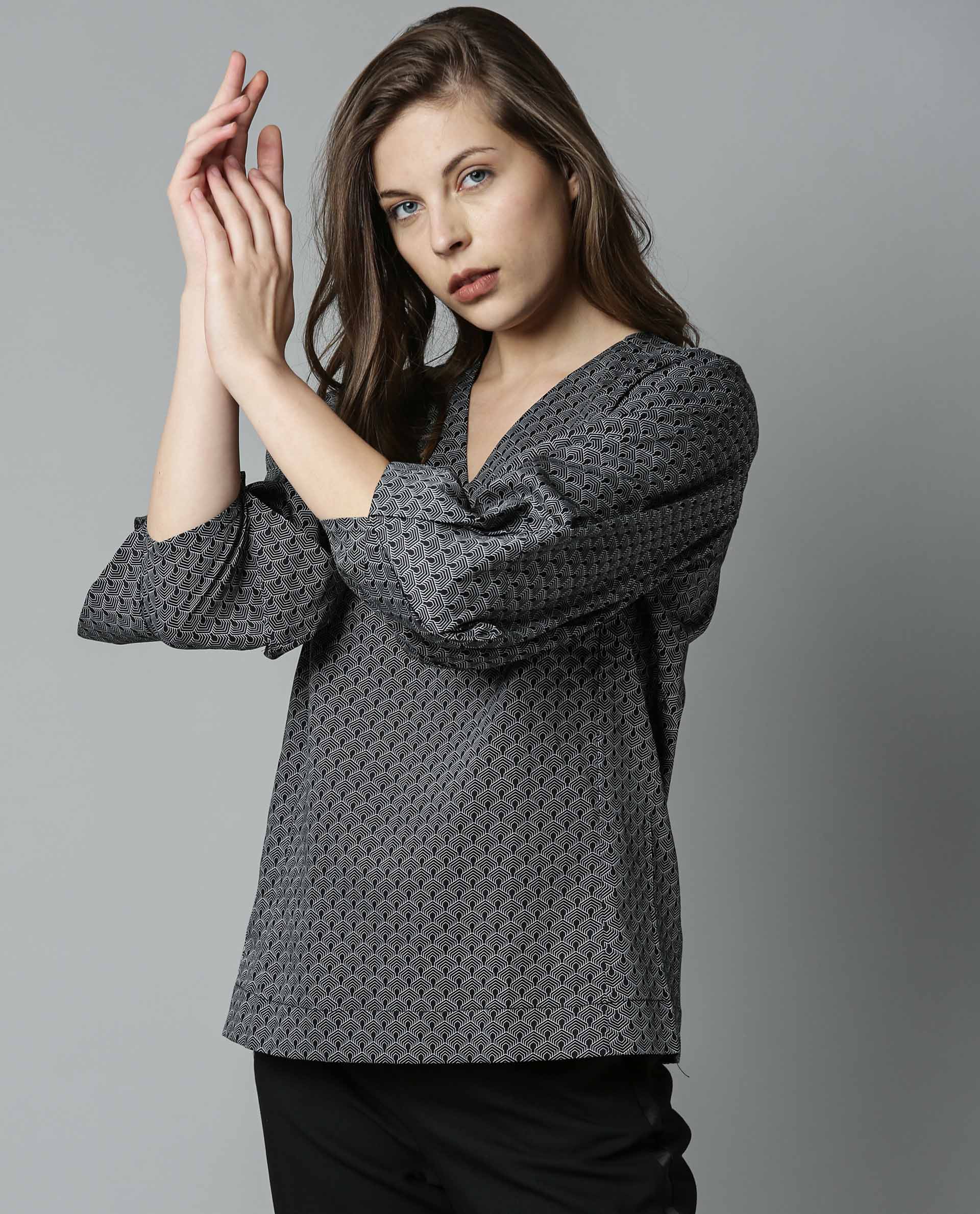 Rareism Women Artsy Black Top Full Sleeves Printed - Image 3