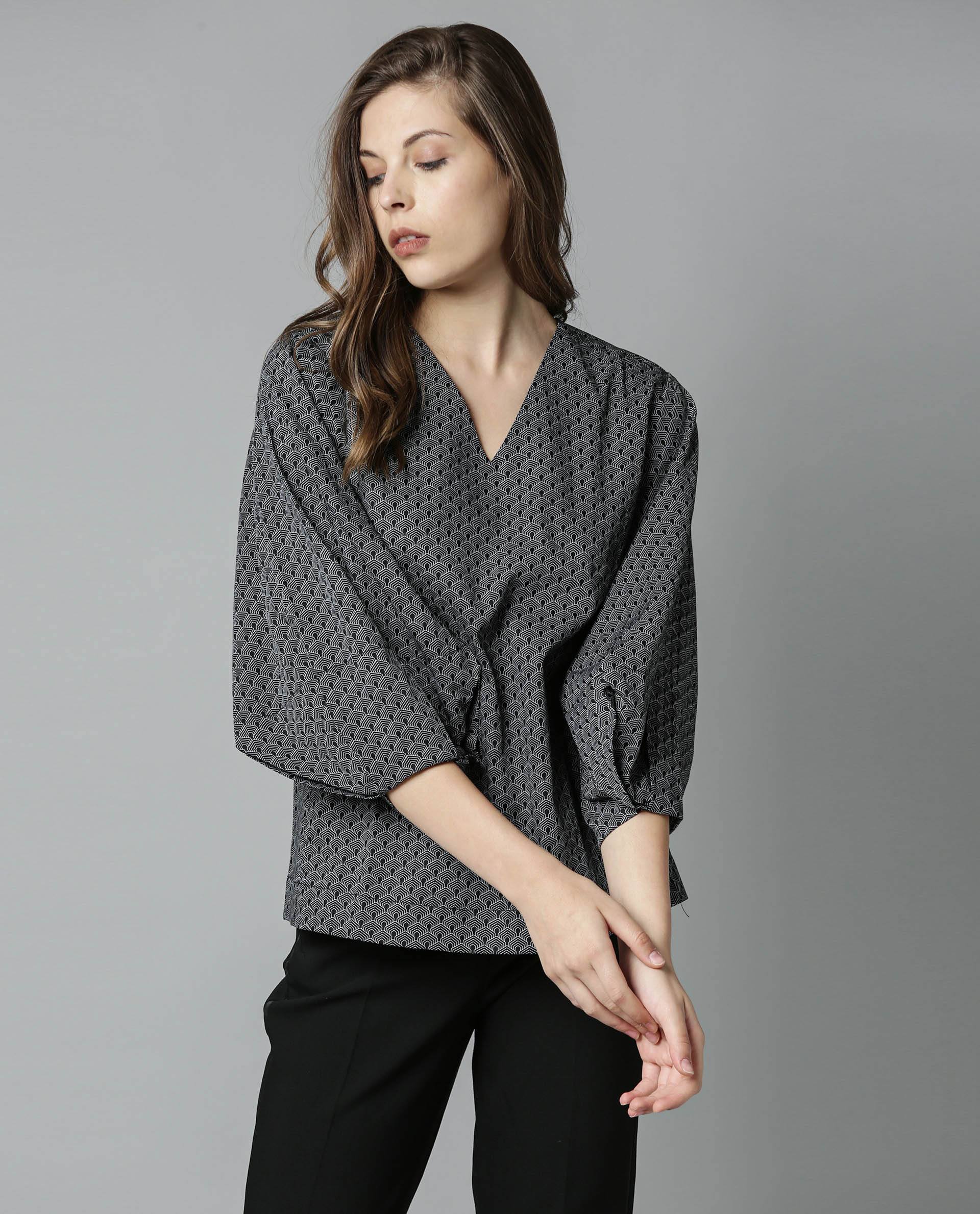 Rareism Women Artsy Black Top Full Sleeves Printed - Image 4