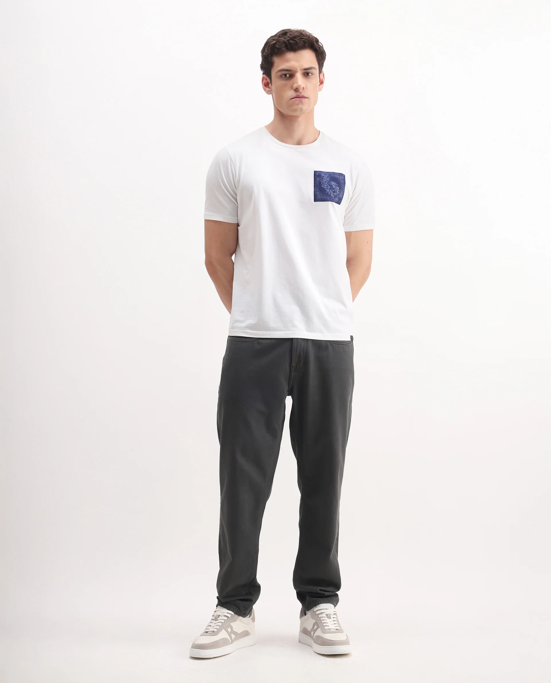 Rare Rabbit Men's Arvi-2 Dark Grey Cotton Blend Plain Dond Carrot Fit Jeans - Image 3