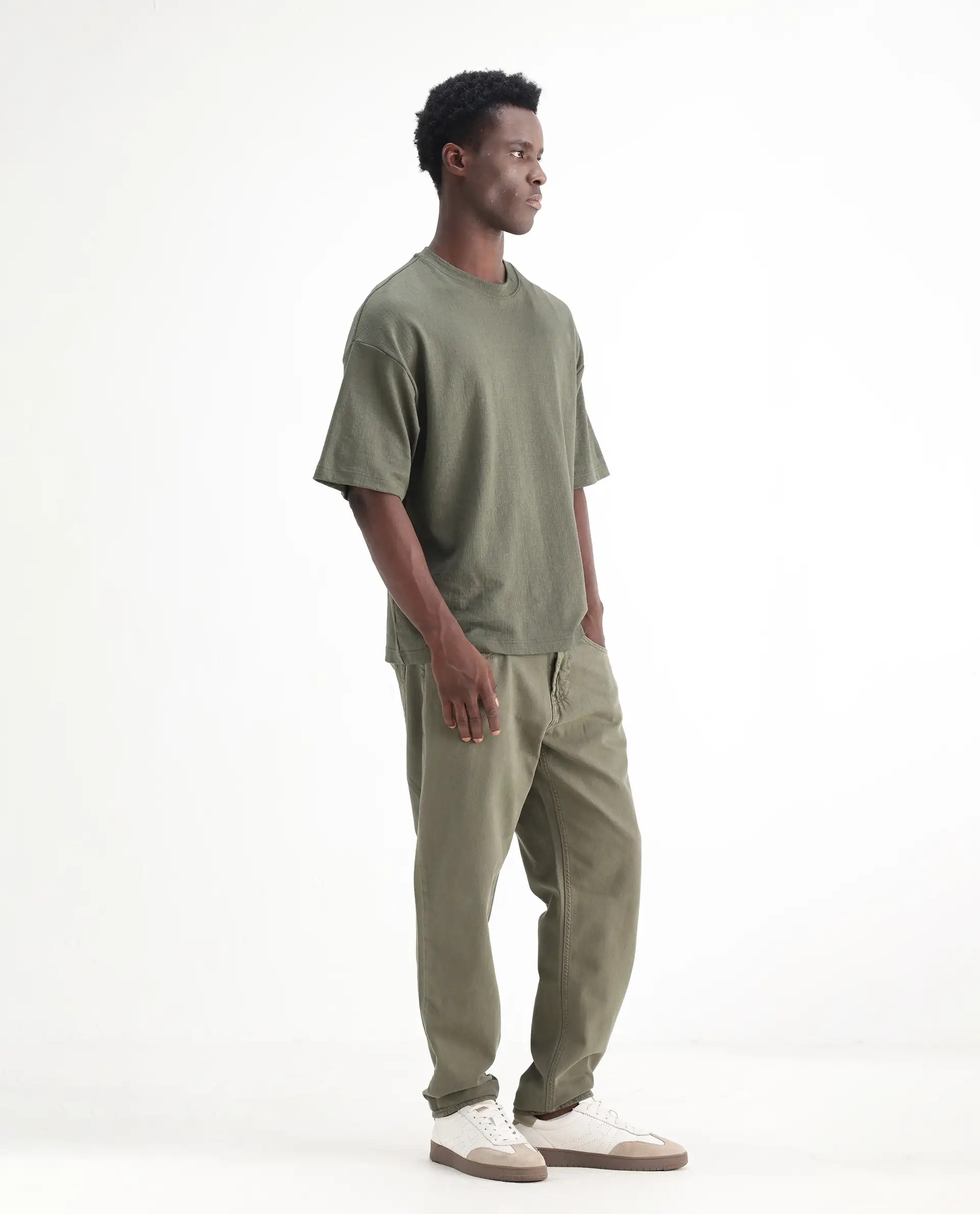 Rare Rabbit Men's Arvi Green Cotton Plain Dond Carrot Fit Jeans - Image 5