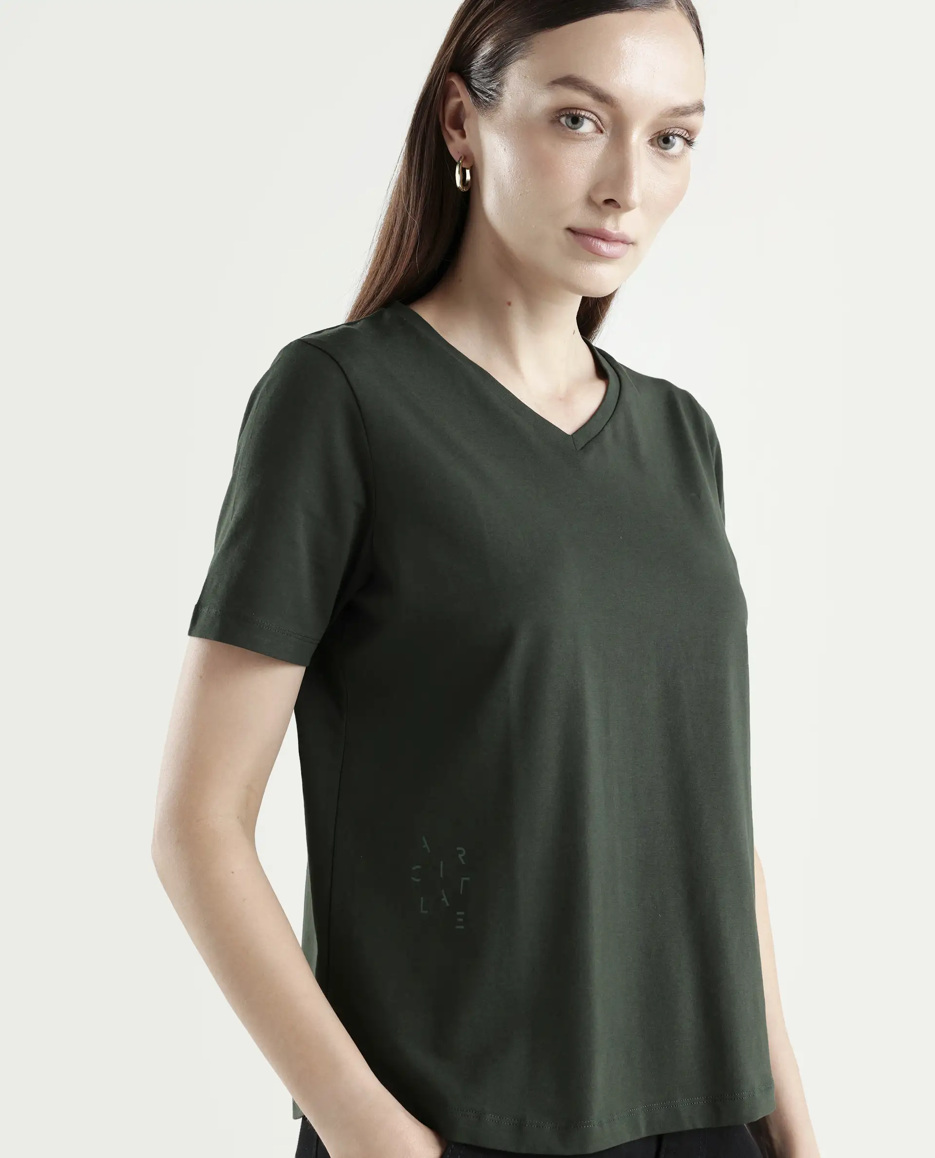 Rareism Women's Light Weight High Stretch 180 Gsm Cotton V-Neck Plain Regular Fit T-Shirt - Image 4