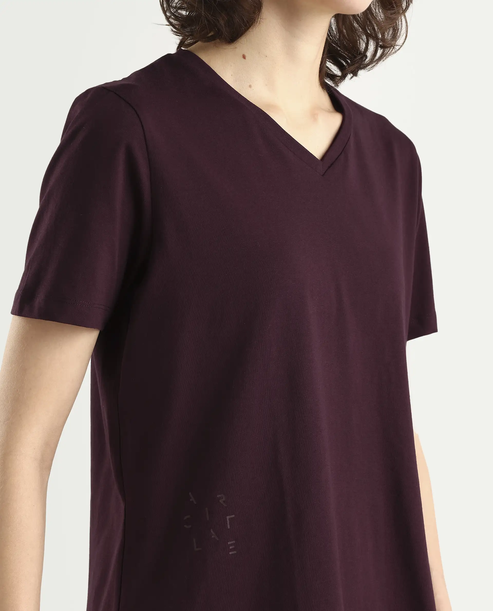 Rareism Women's Light Weight High Stretch 180 Gsm Cotton V-Neck Plain Regular Fit T-Shirt - Image 4