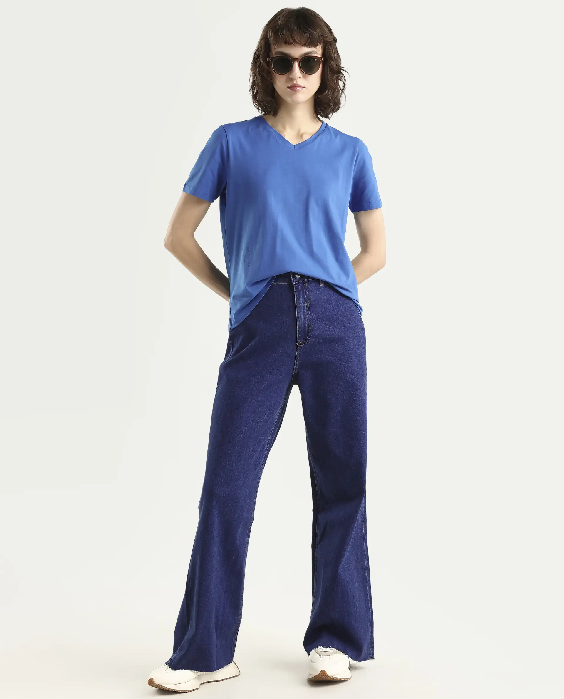Rareism Women's Light Weight High Stretch 180 Gsm Cotton V-Neck Plain Regular Fit T-Shirt - Image 2