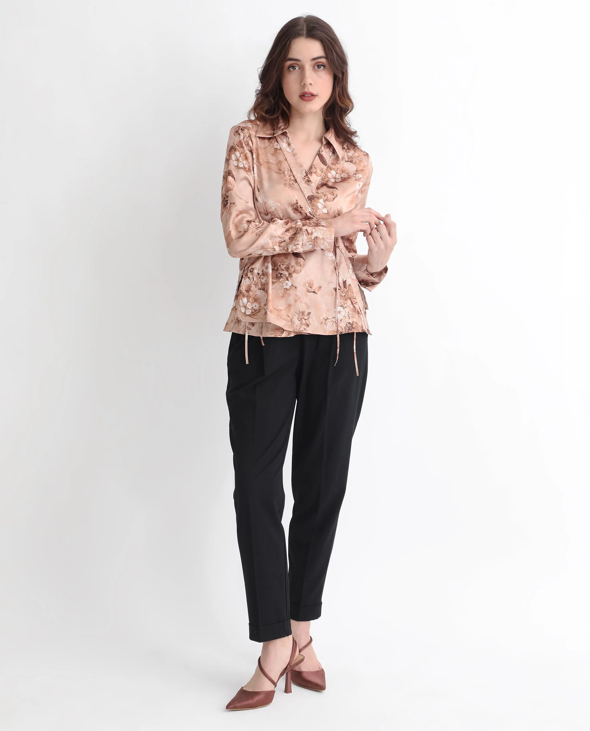 Rareism Women's Arzoo Dusky Beige Polyester Drop Collar Floral Print Regular Fit Top - Image 3