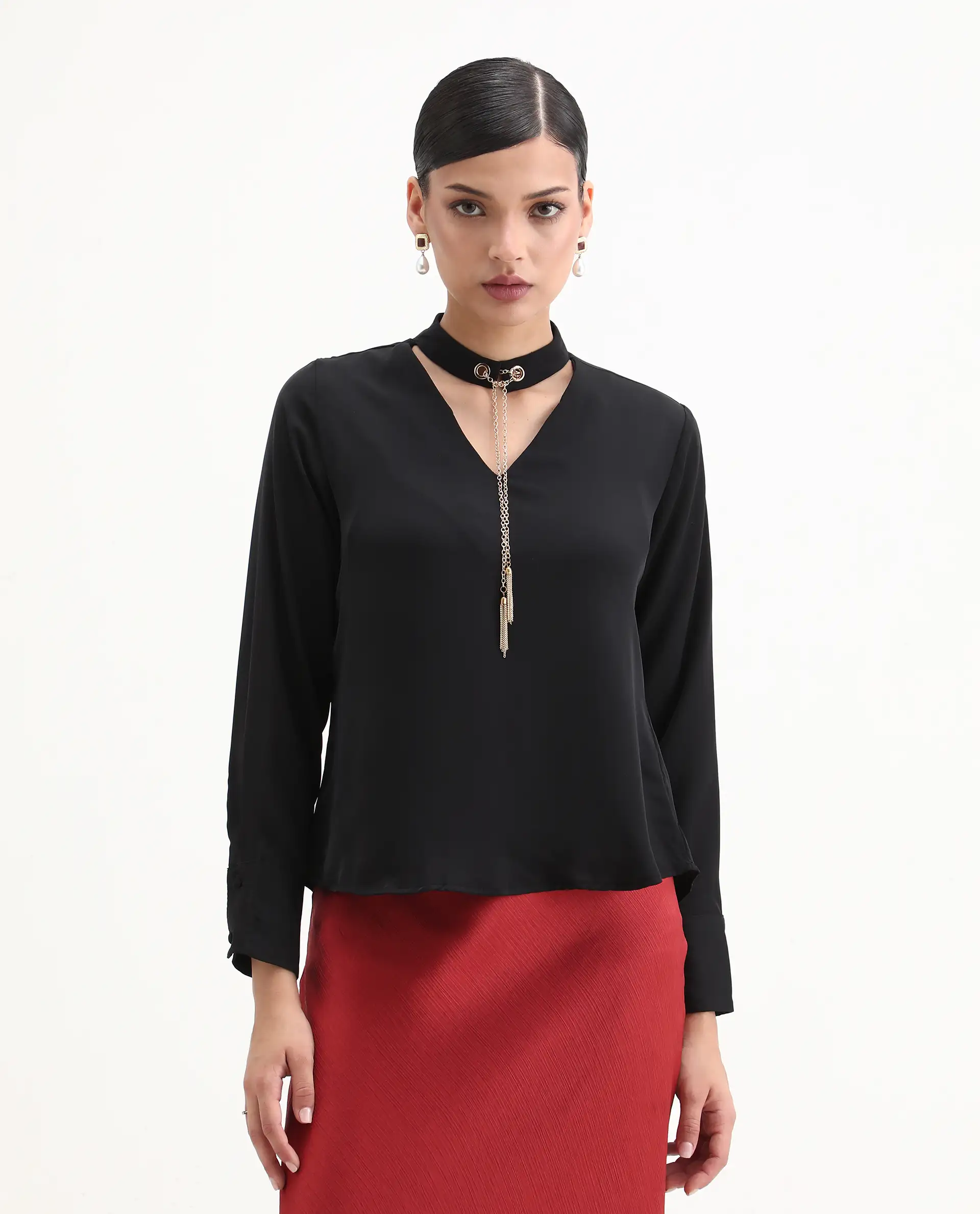 Rareism Women's Ascom Black Milestone V-Neck Plain Cuffed Sleeve Regular Fit Top - Image 6