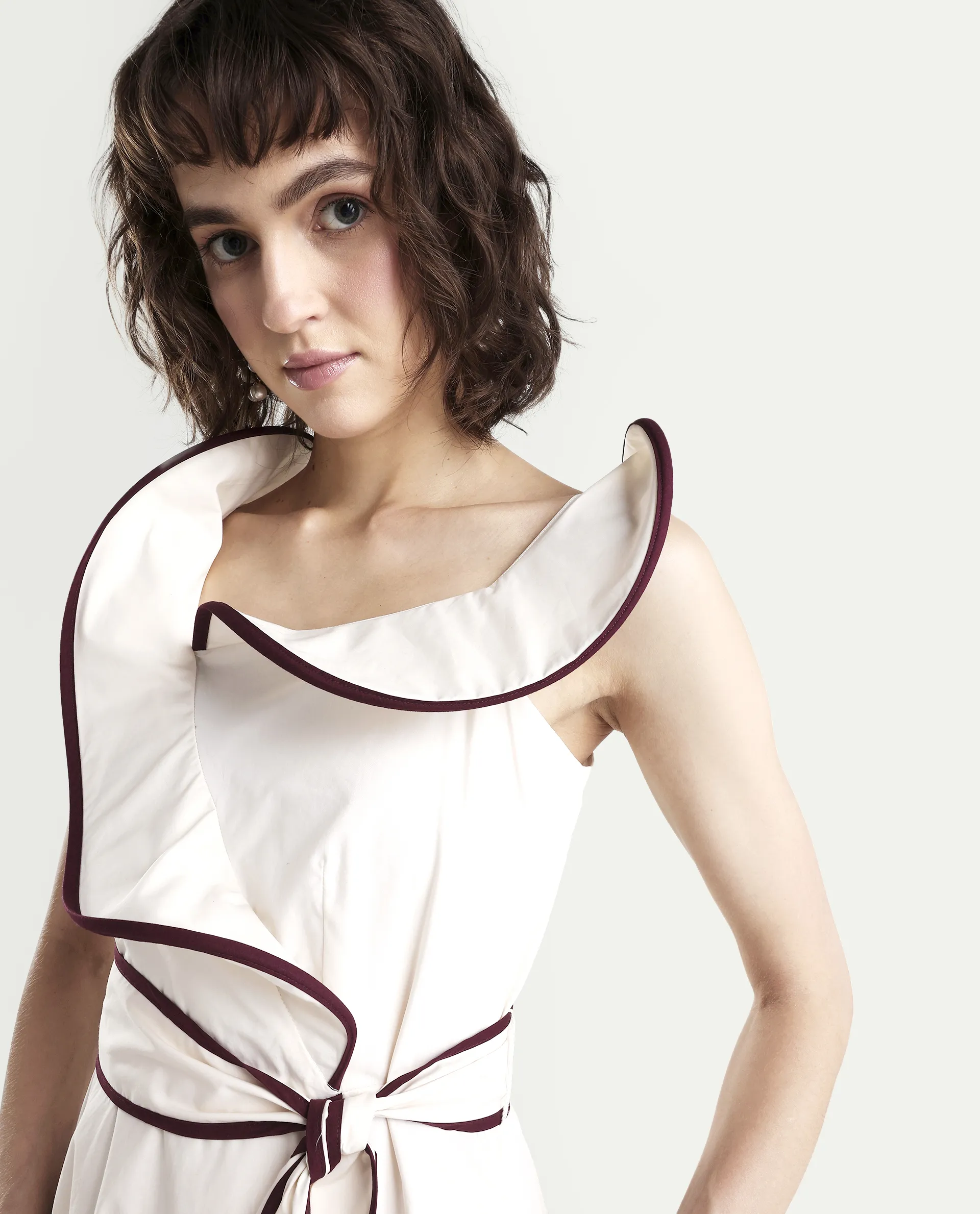 Rareism Women's Ashen Off White Cotton Sleeveless Fit And Flare Plain Dress - Image 3