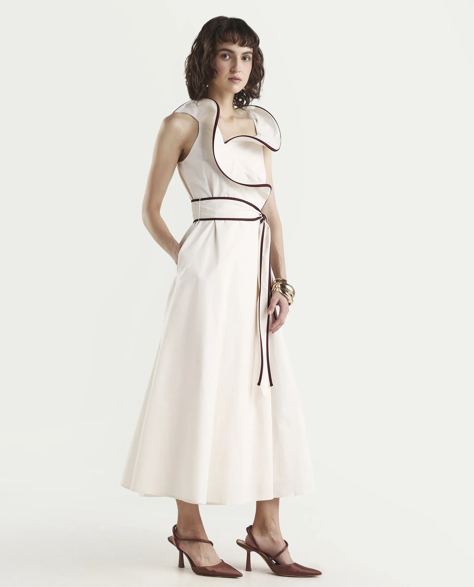 Rareism Women's Ashen Off White Cotton Sleeveless Fit And Flare Plain Dress - Image 6