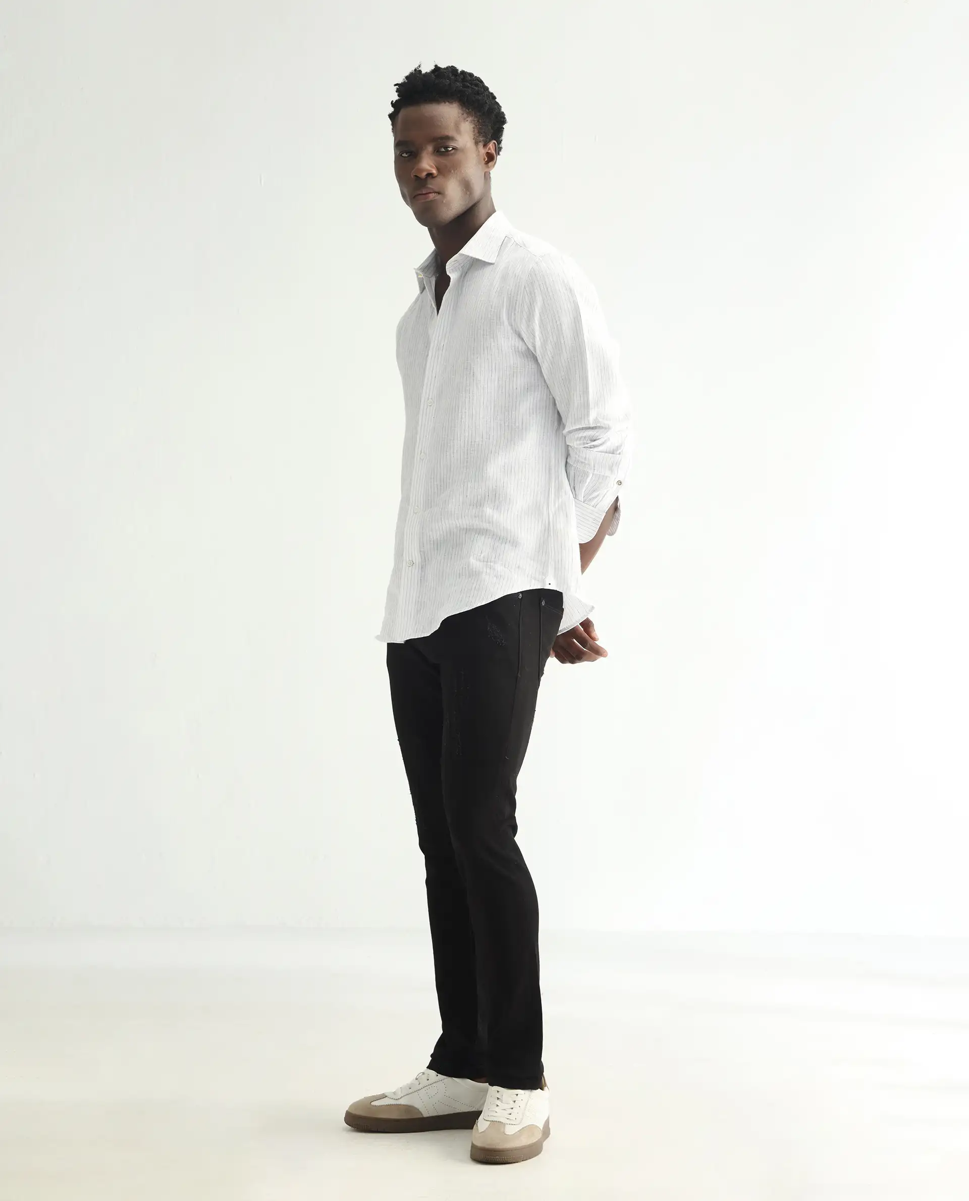 Rare Rabbit Men's Astred Black Cotton Plain Hawk Slim Fit Jeans - Image 4