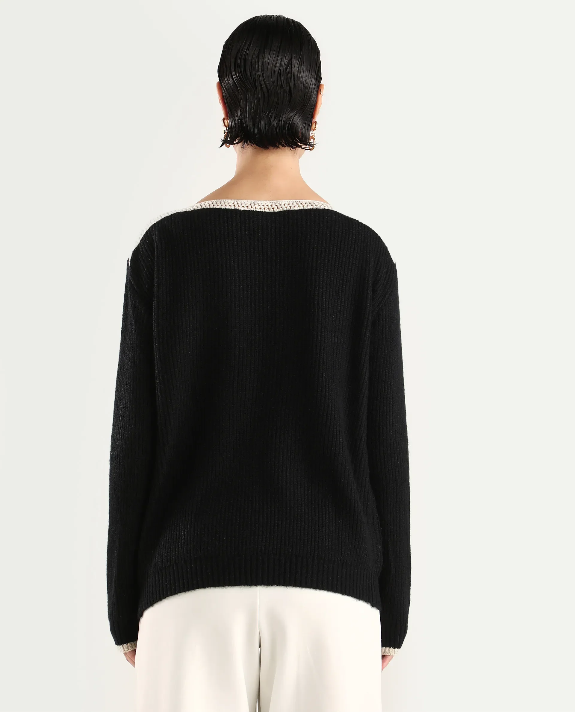 Rareism Women's Astrophel Black Acrylic Boat Neck Plain Relaxed Fit Sweater - Image 8