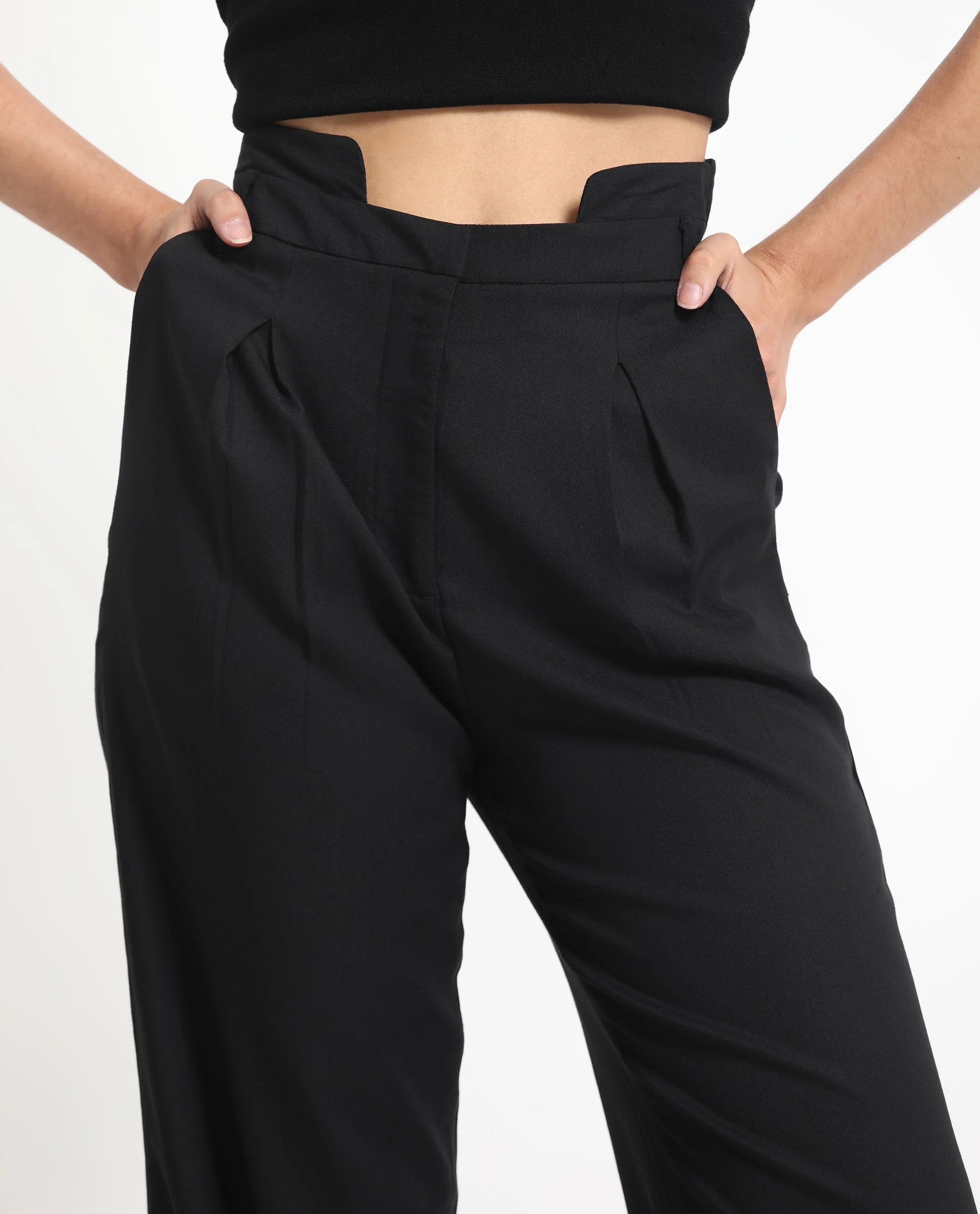 Rareism Women's Atgan Black Polyester Plain Ankle Length Tailored Trouser - Image 6