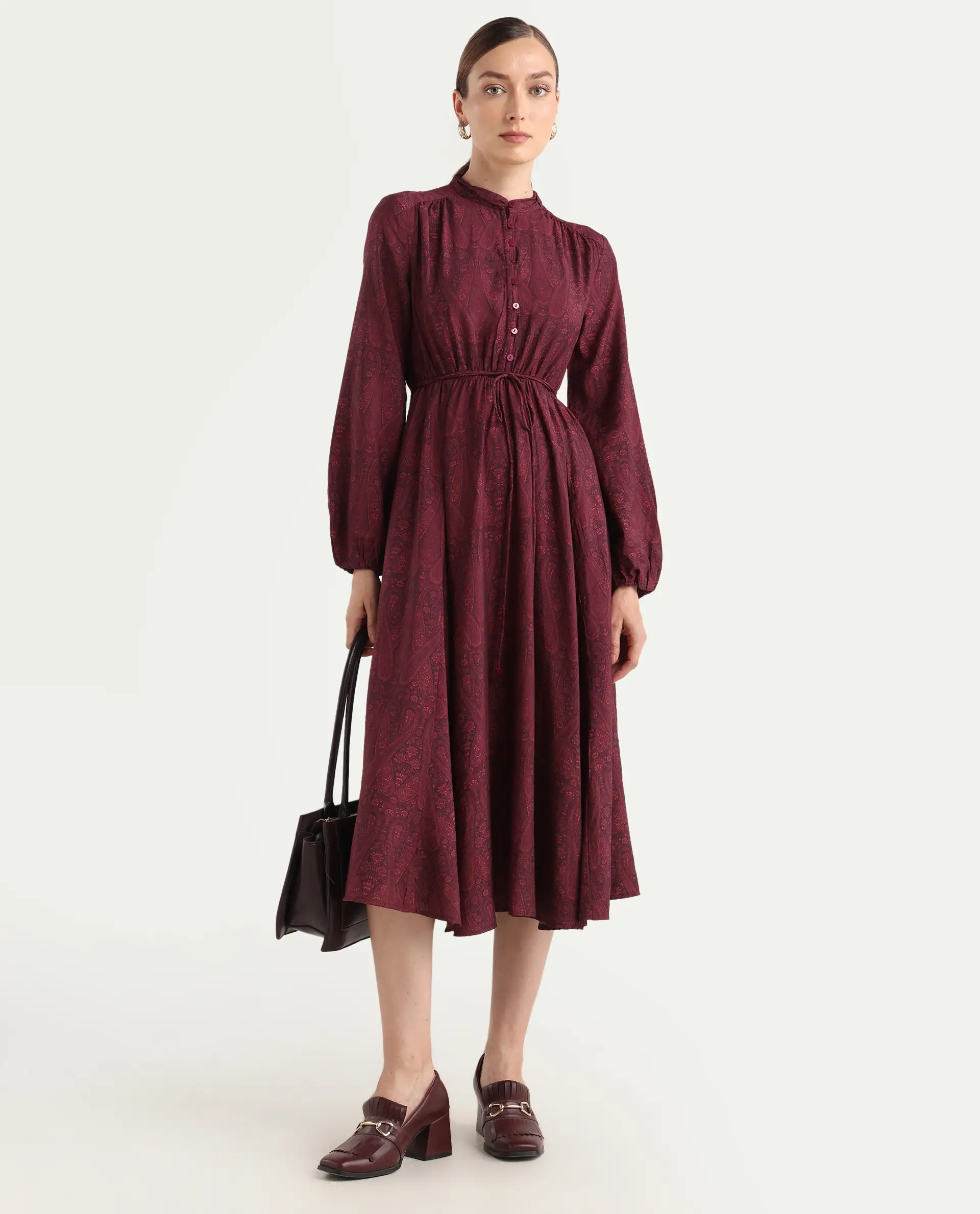 Rareism Women's Austo Maroon Viscose Blend Mandarin Collar Fit And Flare Paisley Print Dress - Image 2