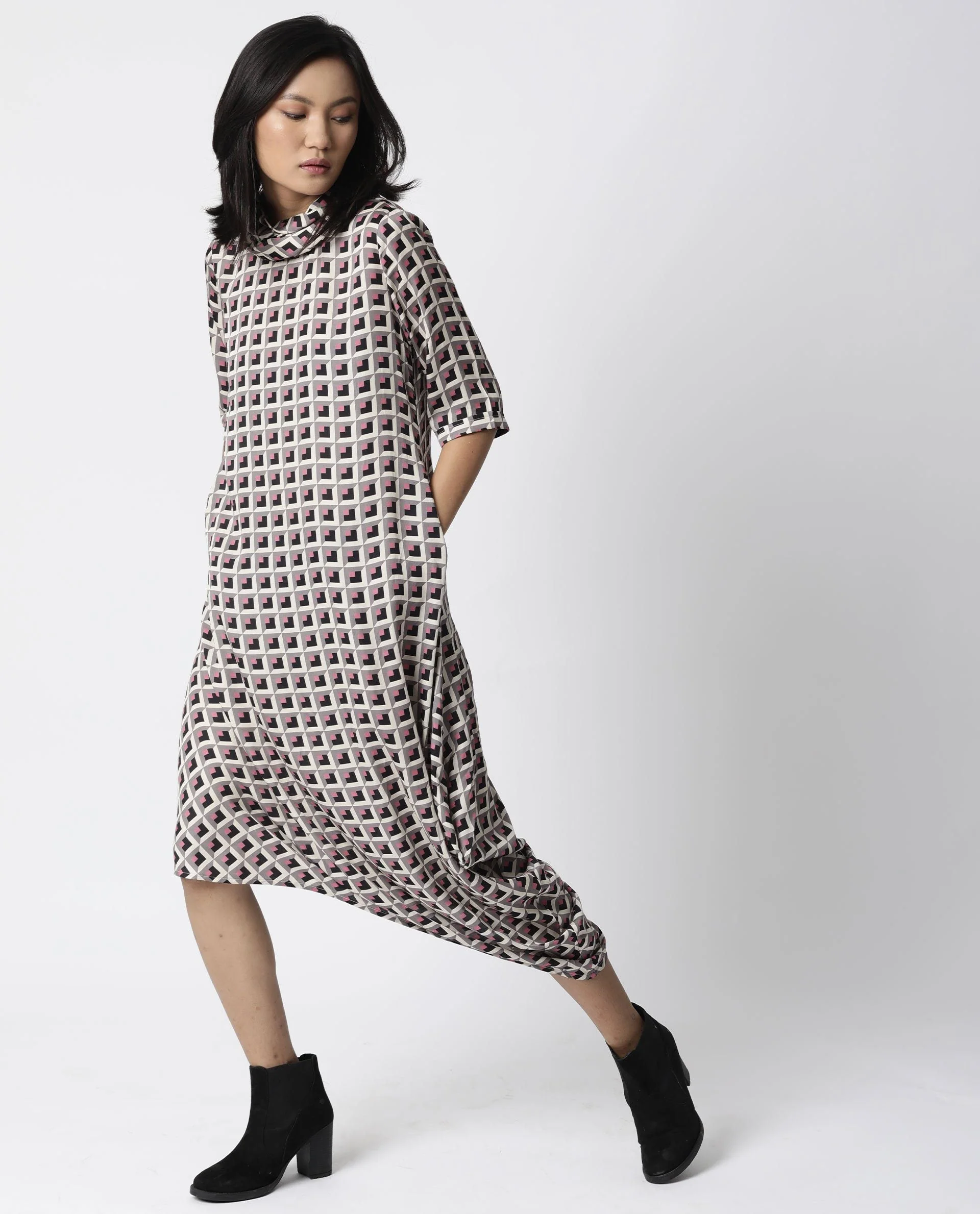 Rareism Women Auto Beige Dress Short Sleeves Printed - Image 5