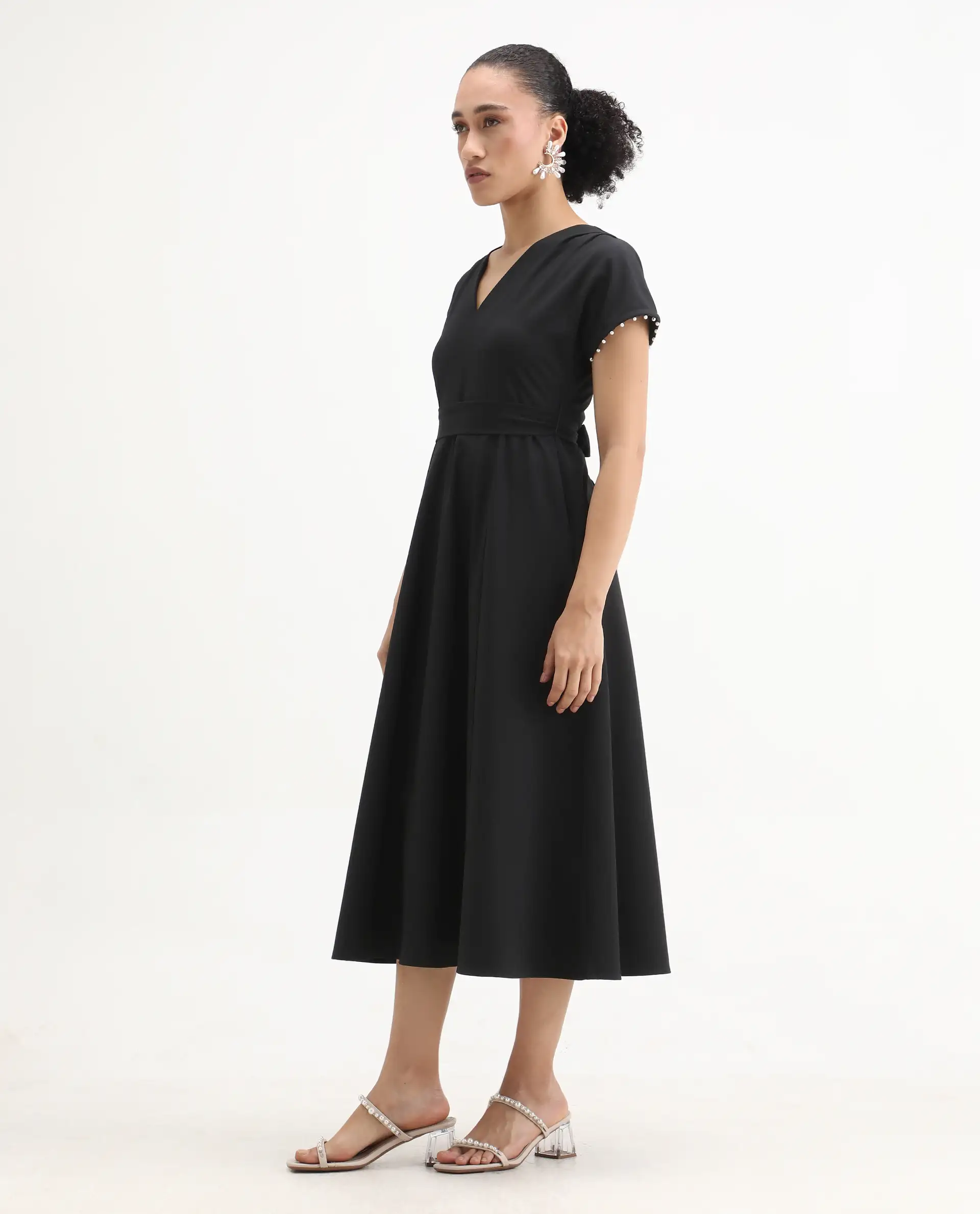 Rareism Women Avim Black V-Neck Zipper Closure Fit And Flare Midi Plain Dress - Image 6