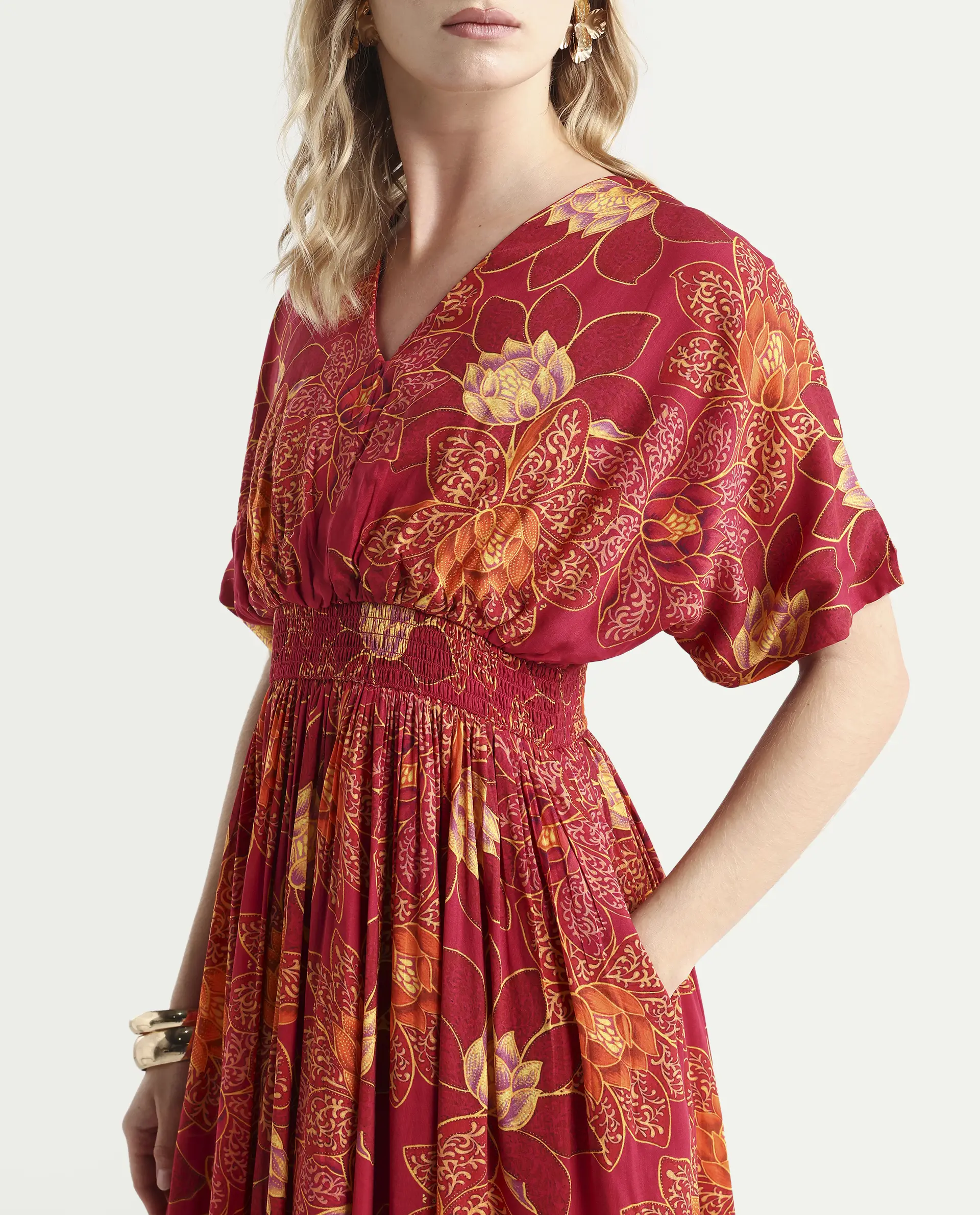 Rareism Women's Avimay Pink Modal V-Neck Fit And Flare Printed Dress - Image 4
