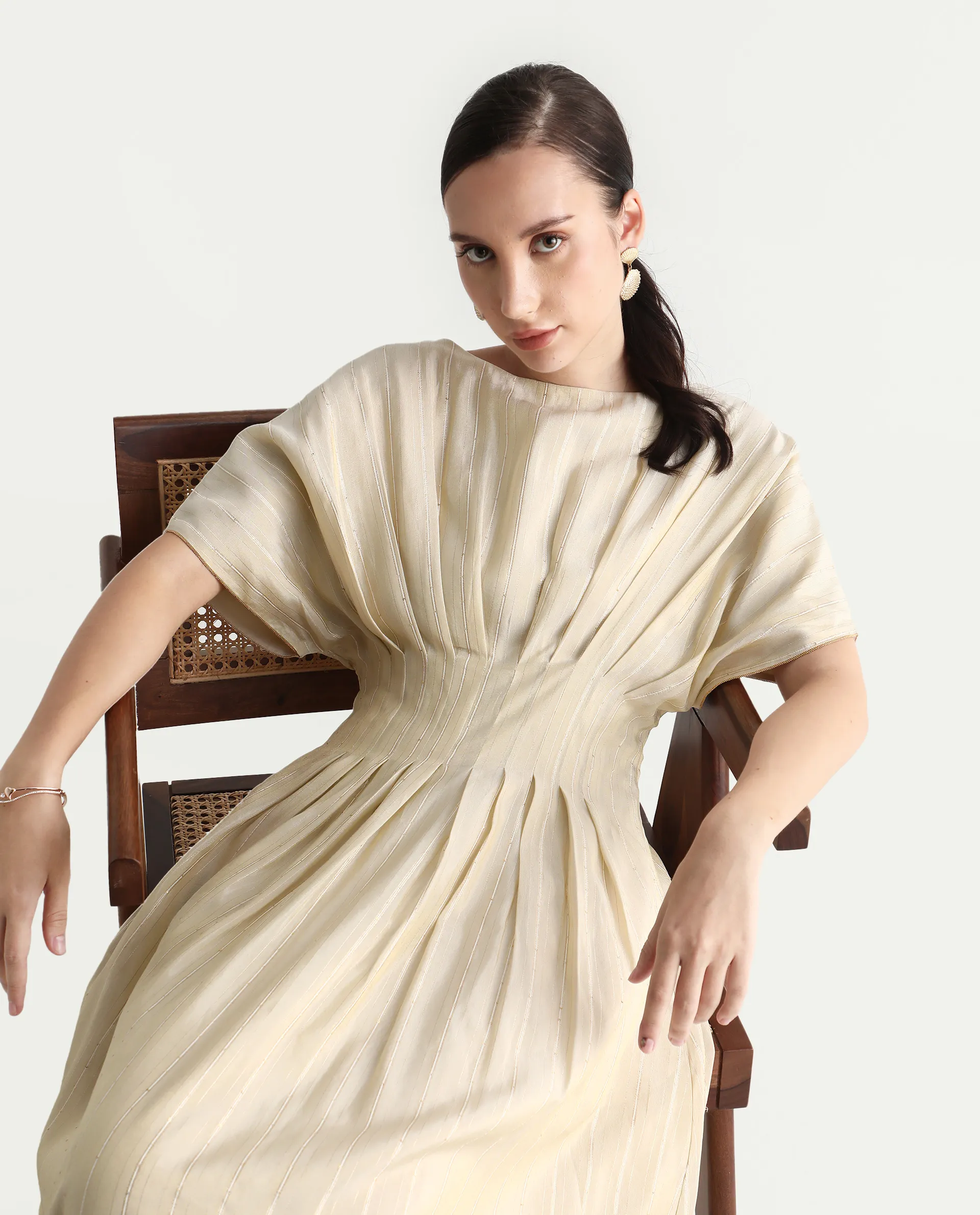 Rareism Women's Avimi Off White Viscose Round Neck Fit And Flare Plain Midi Dress - Image 4