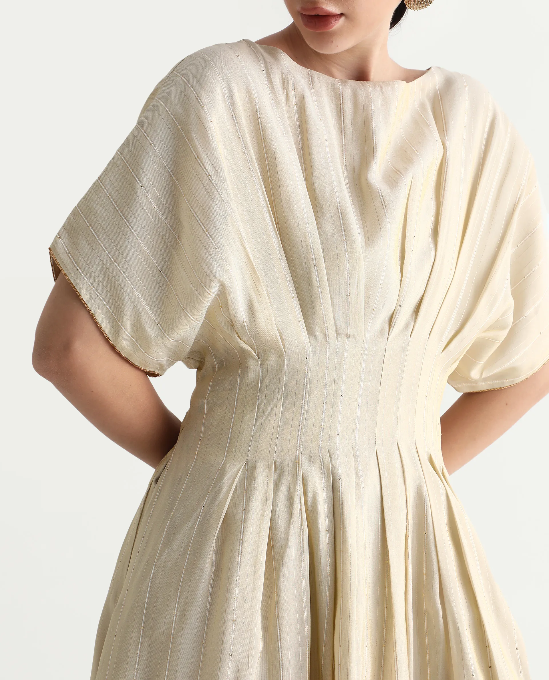 Rareism Women's Avimi Off White Viscose Round Neck Fit And Flare Plain Midi Dress - Image 5