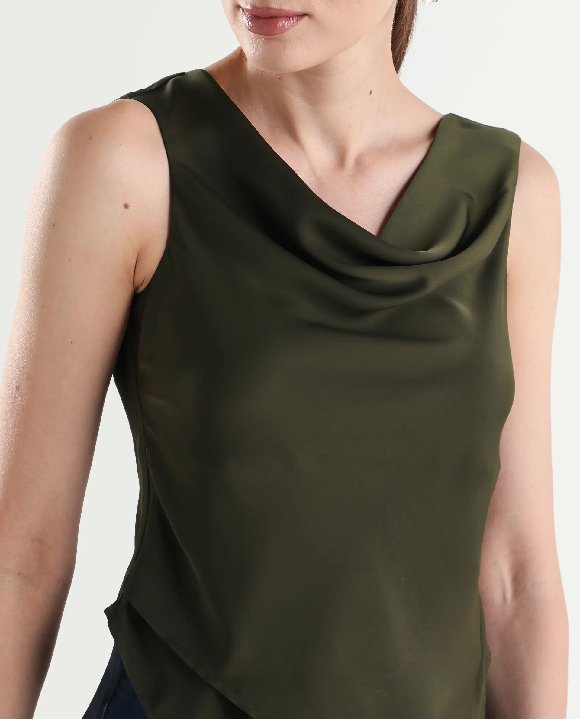 Rareism Women's Avini Olive Polyester Sleeveless Fitted Plain Top - Image 4