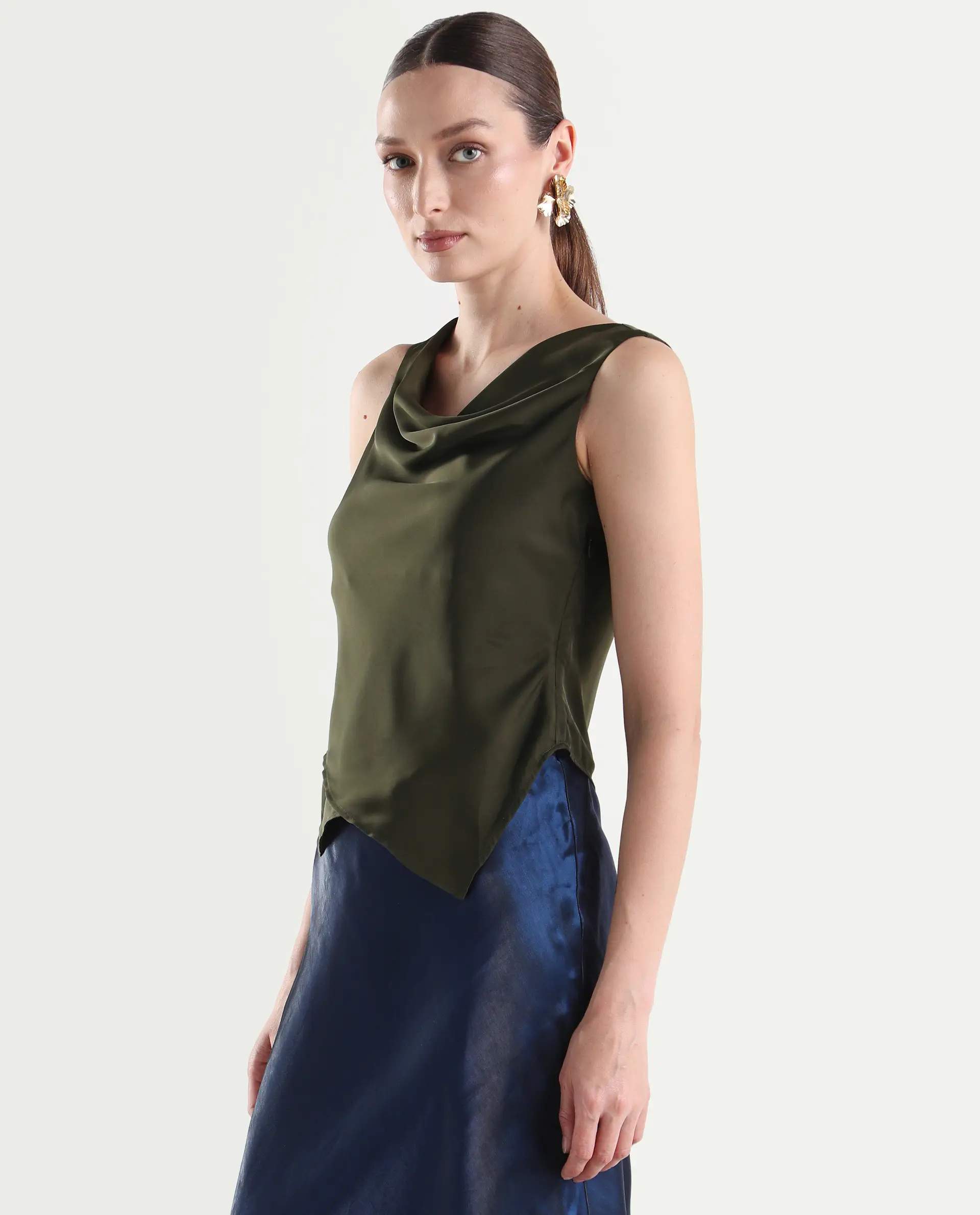 Rareism Women's Avini Olive Polyester Sleeveless Fitted Plain Top - Image 5