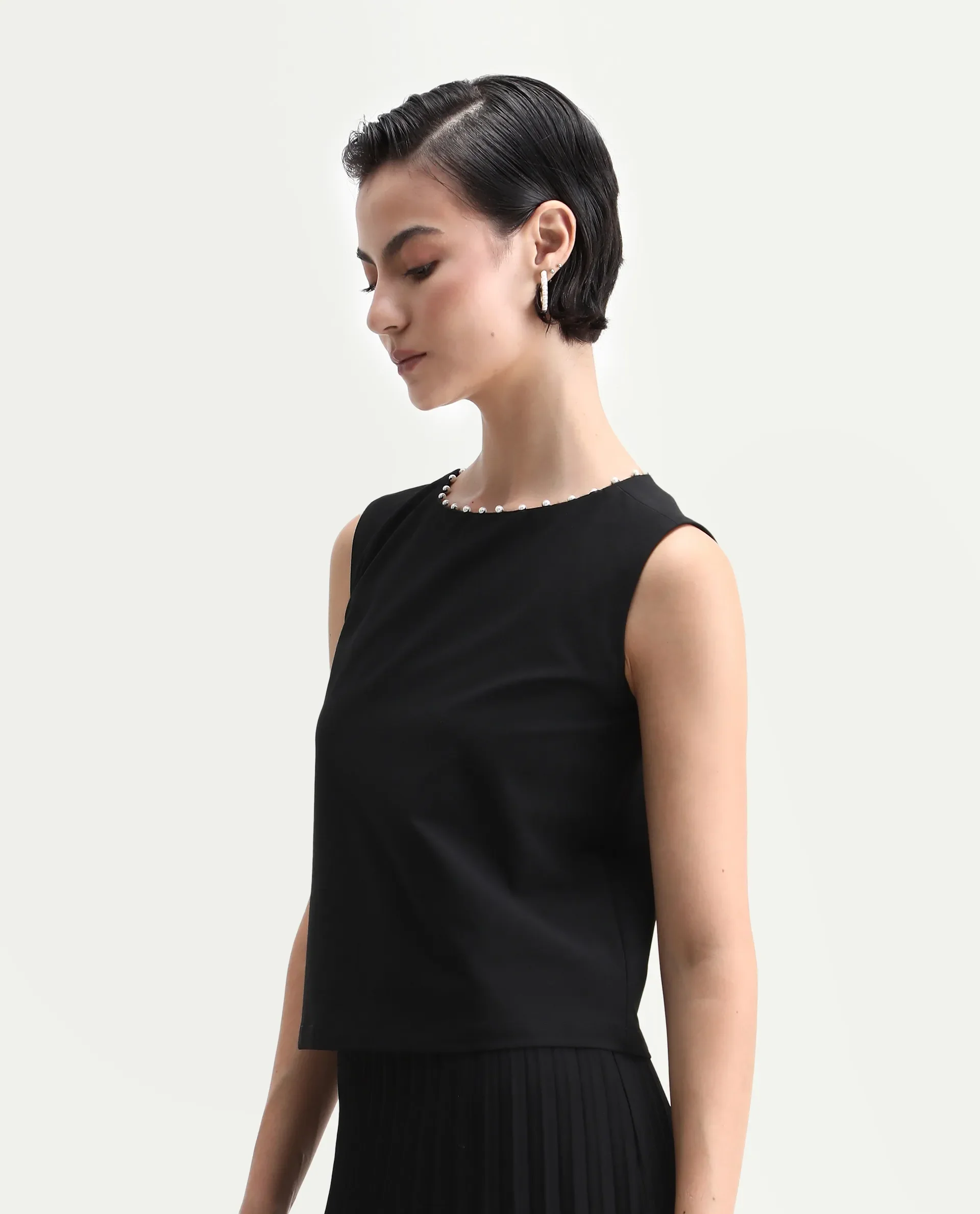 Rareism Women's Avisa Black Polyester Blend Boat Neck Boxy Fit Plain Top - Image 5