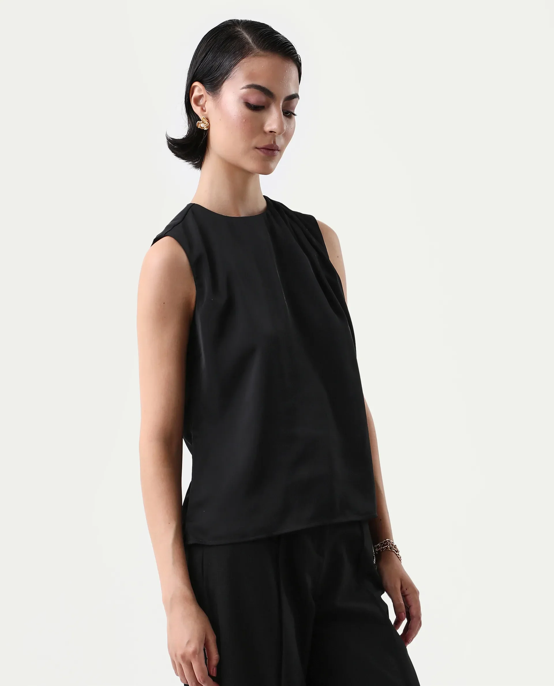 Rareism Women's Aviso Black Polyester Round Neck Regular Fit Plain Top - Image 6