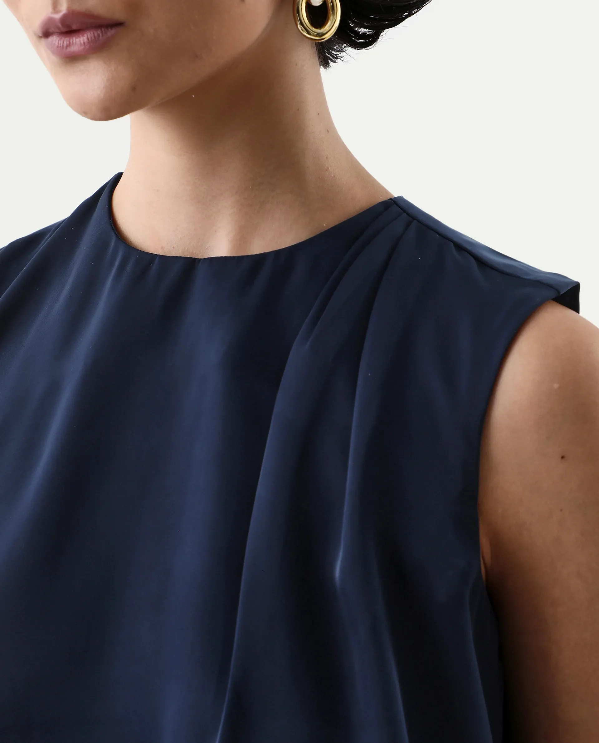 Rareism Women's Aviso Navy Polyester Round Neck Regular Fit Plain Top - Image 3