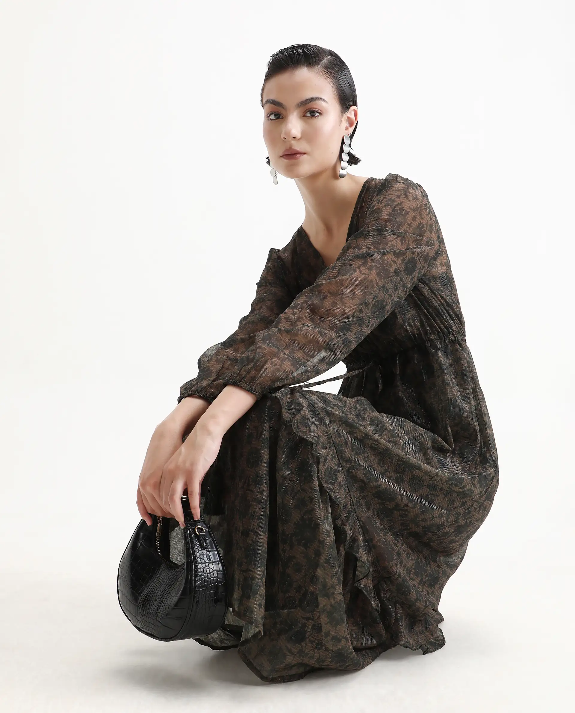 Rareism Women's Aviup Olive Polyester V-Neck Fit And Flare Floral Print Midi Dress - Image 2