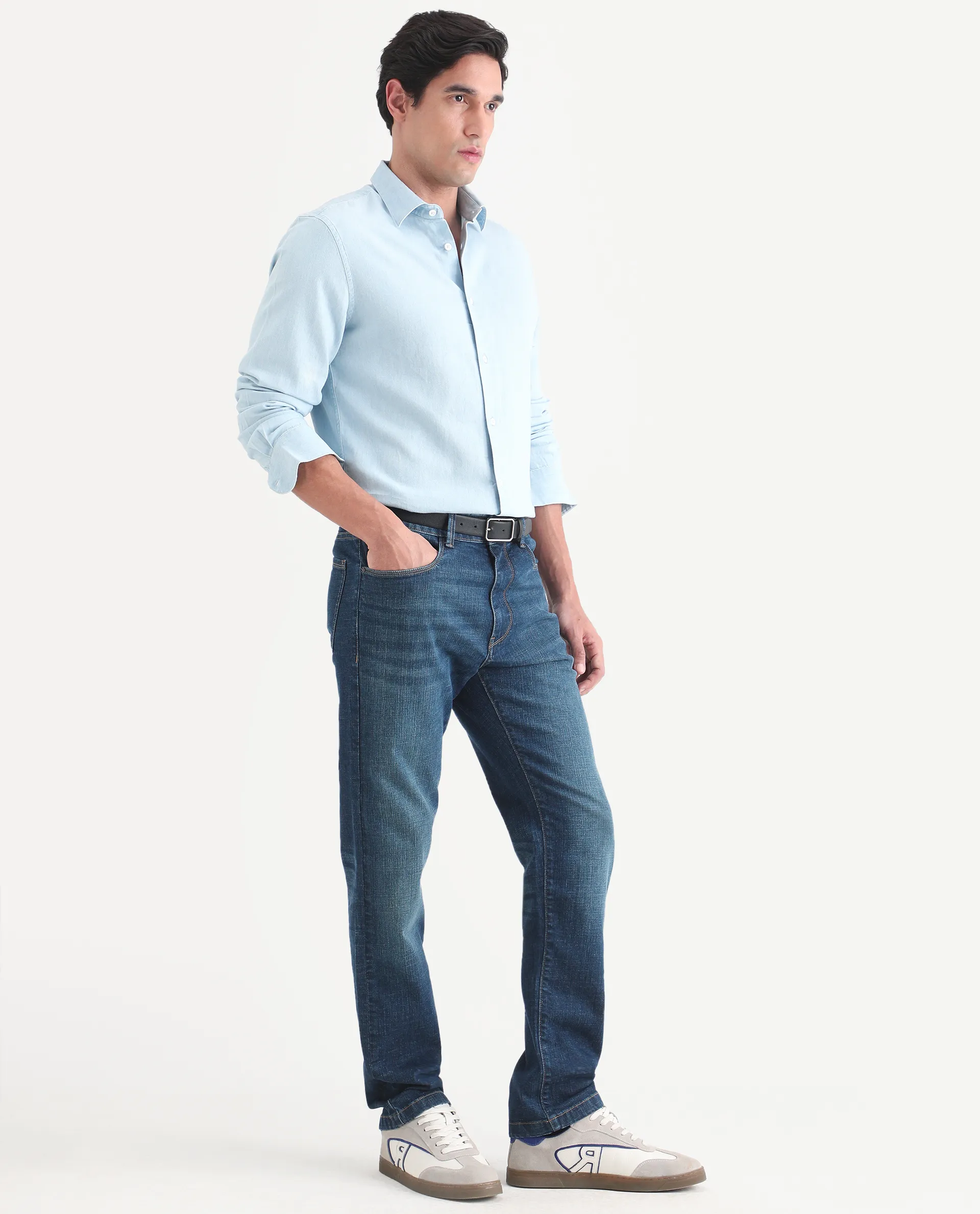Rare Rabbit Men's Axel M Blue Cotton Blend Morris Regular Fit Plain Jeans - Image 6