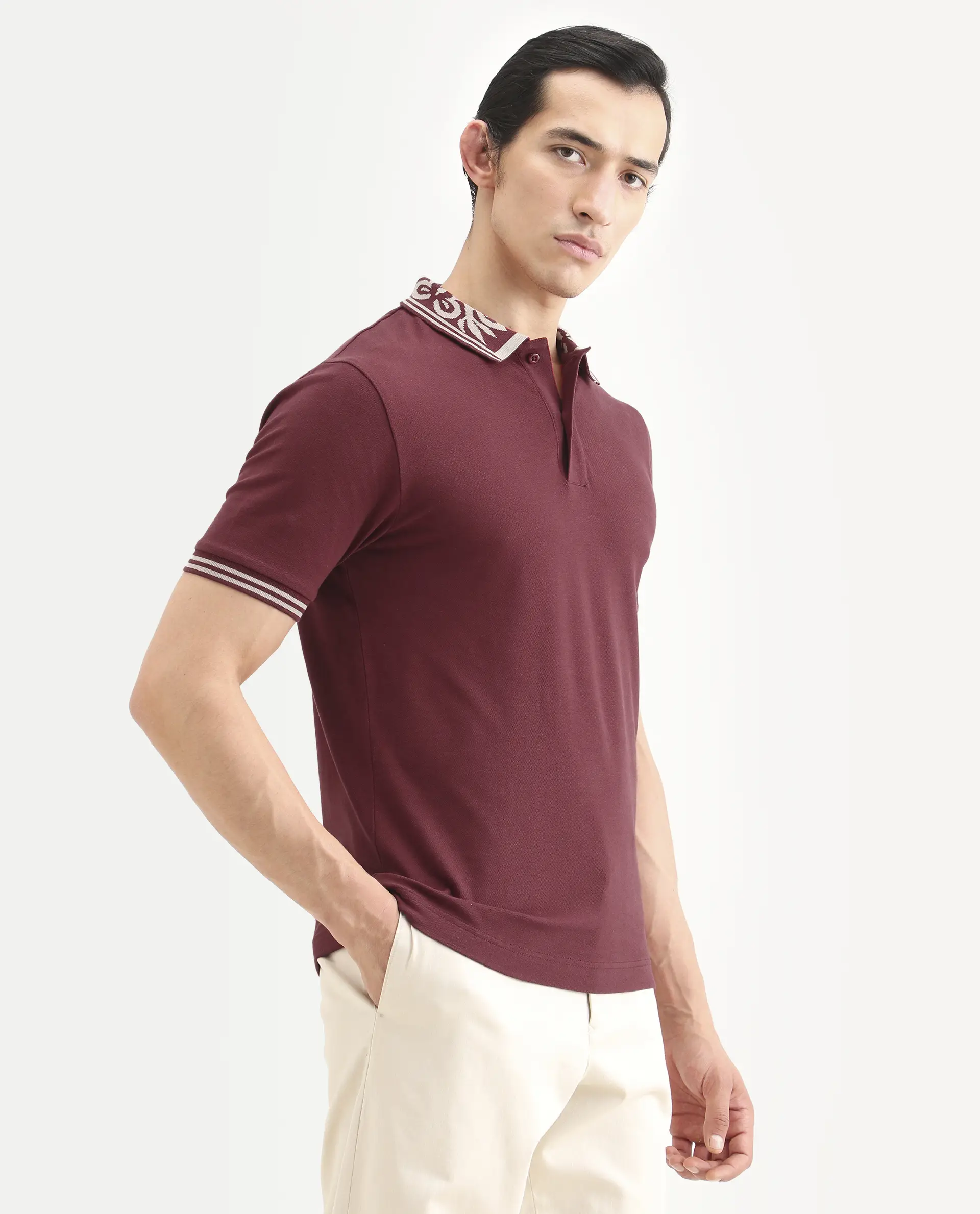 Rare Rabbit Men's Axeo Red Cotton Blend Fabric Spread Collar Regular Fit Plain Polo - Image 6