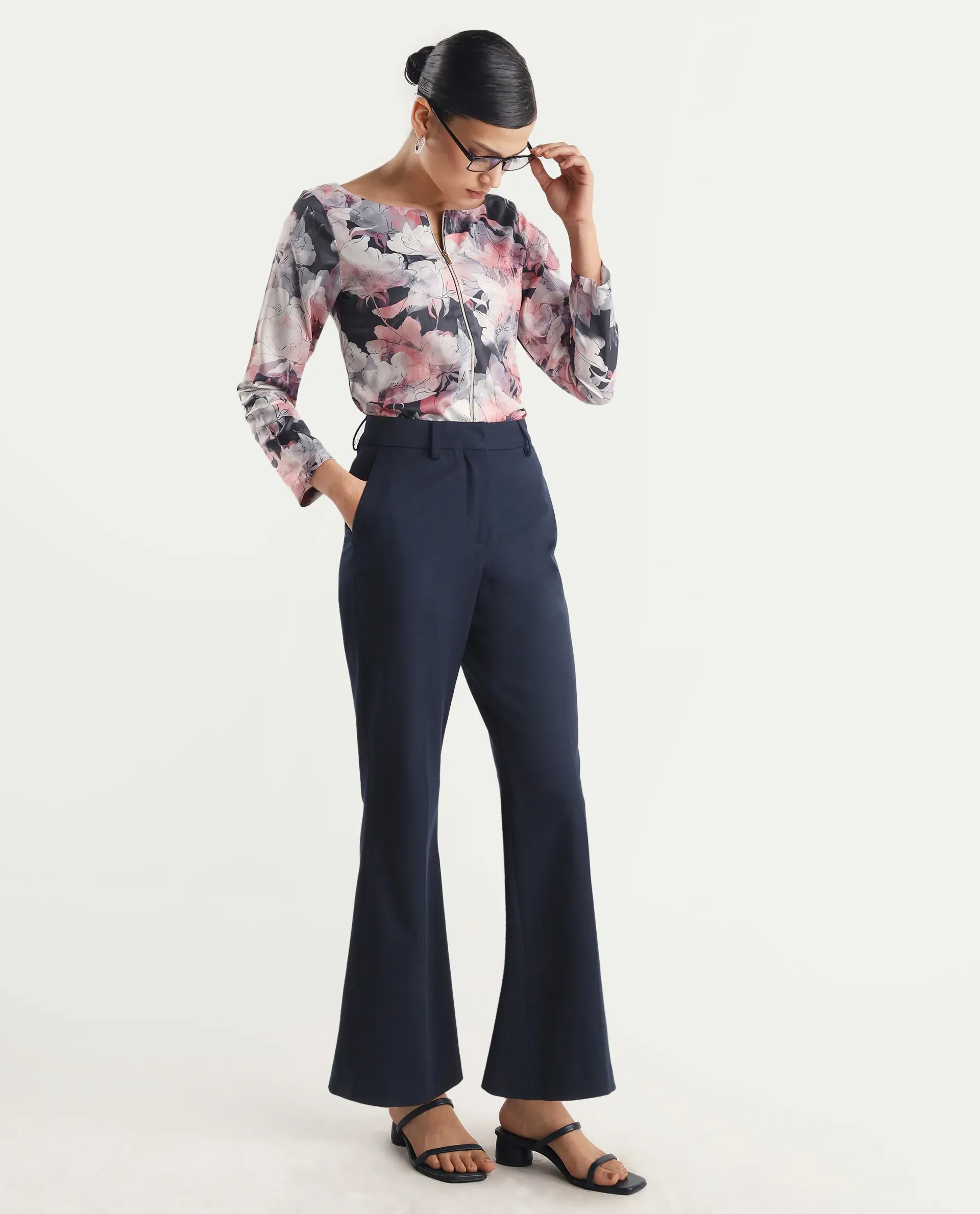 Rareism Women's Aydino Multi Satin Crew Neck Floral Print Crop Regular Fit Top - Image 2