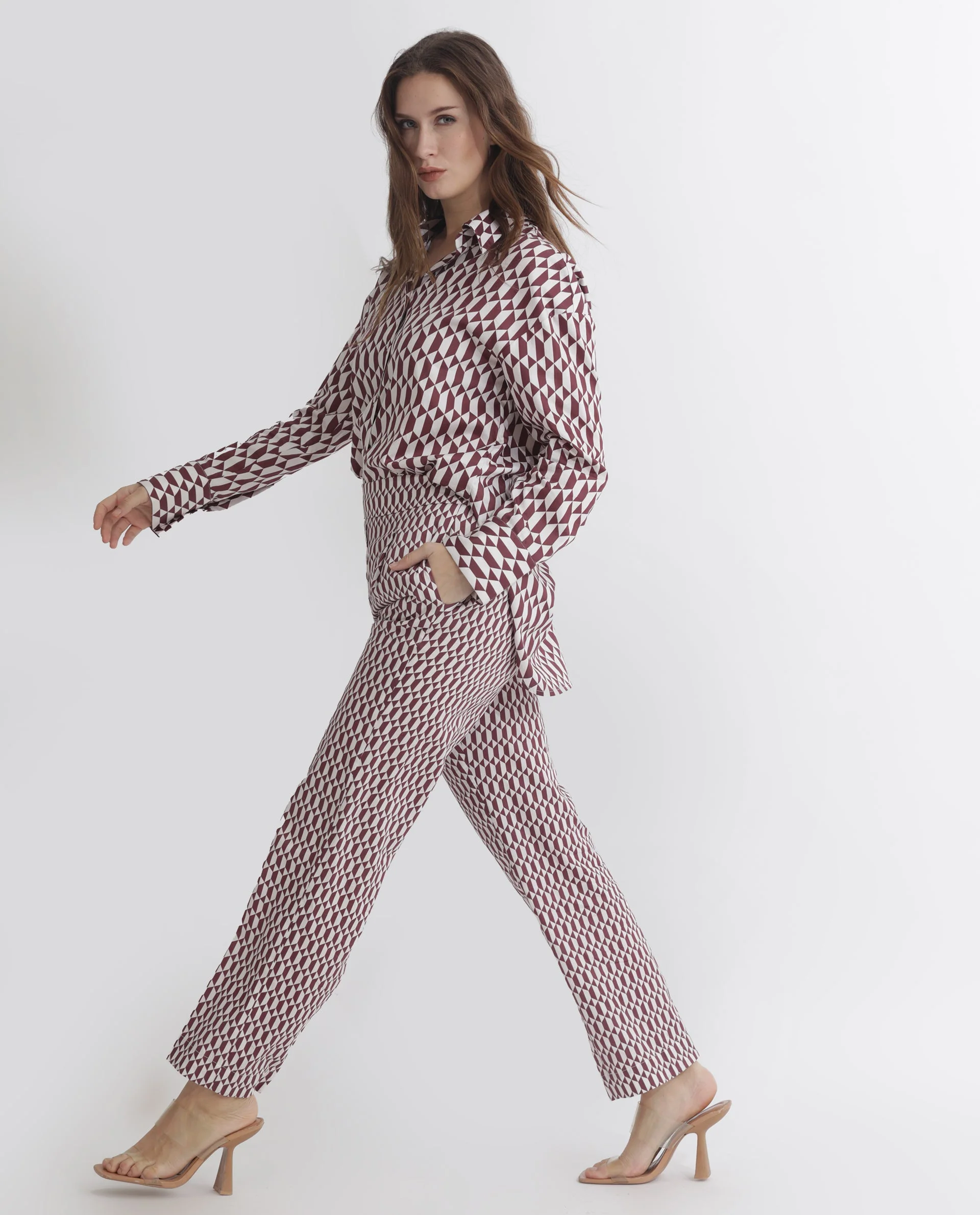 Rareism Women's Azsure-B Light Brown Cotton Geometric Print Ankle Length Tailored Trouser - Image 4