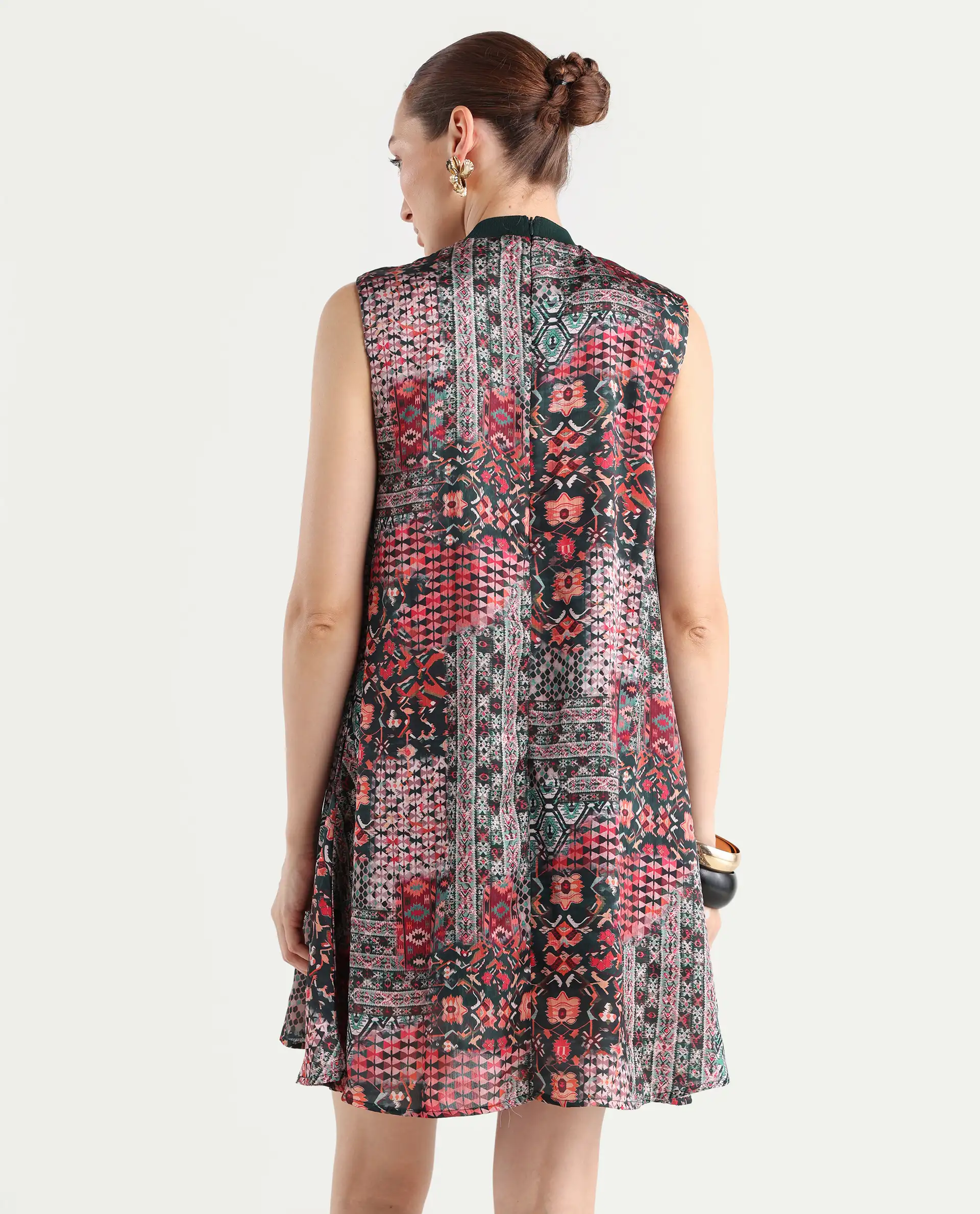 Rareism Women's Baden Dark Multi Satin Turtle Neck Abstract Print Sleeveless Knee Length Flared Dress - Image 8