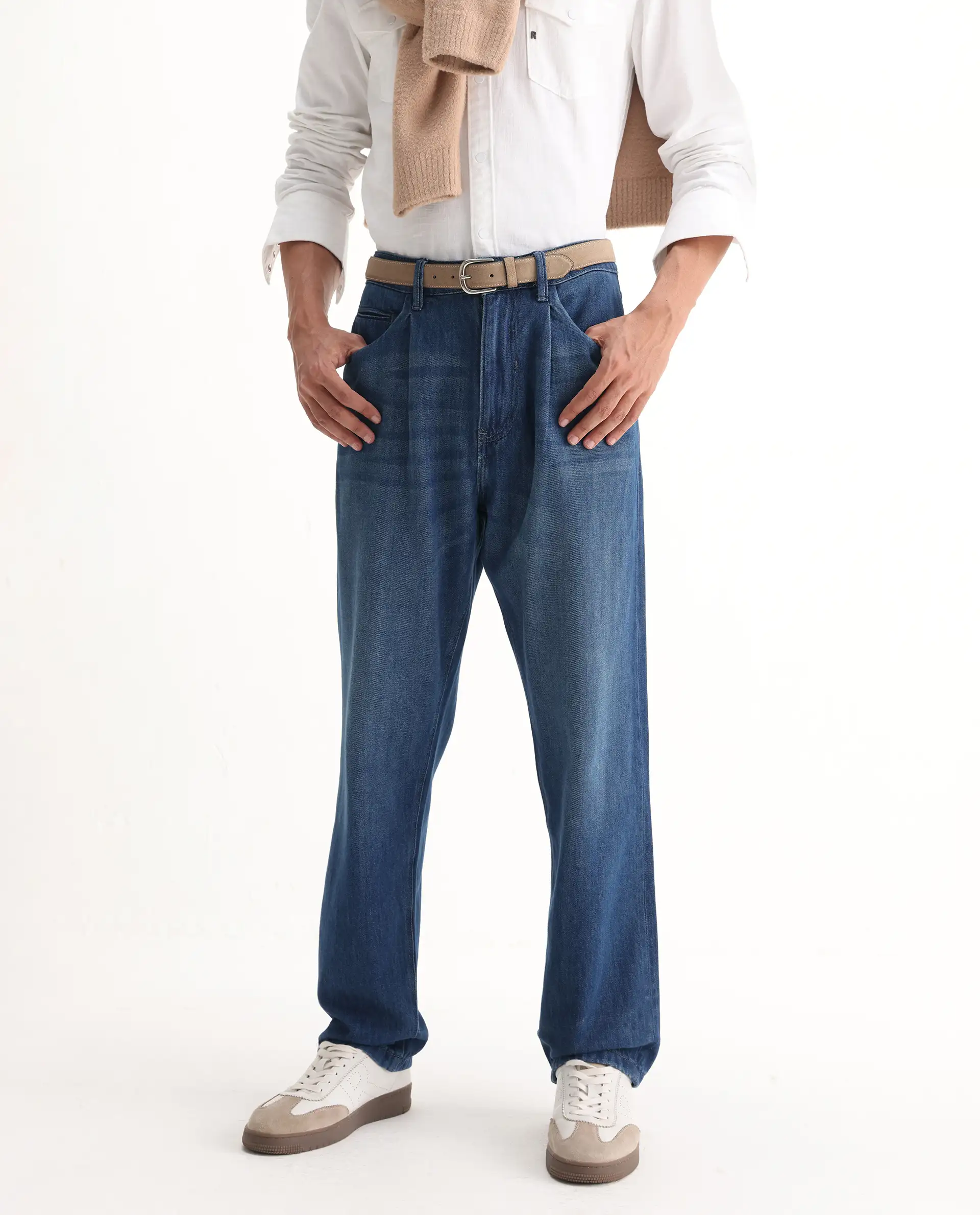 Rare Rabbit Men's Bagg Blue Cotton Plain Baggy Fit Jeans - Image 2