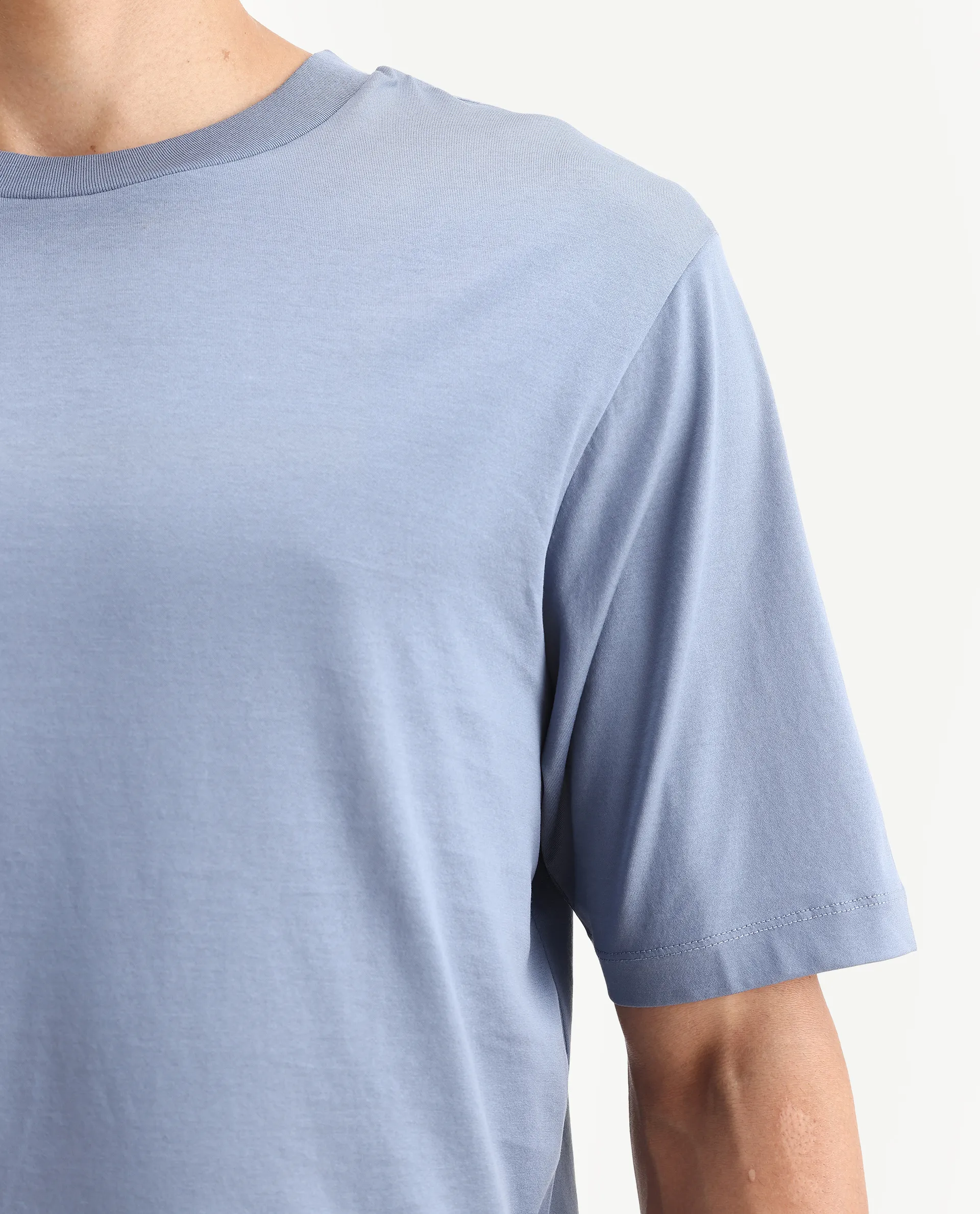 Rare Rabbit Men's Guild Casual Barcelon Dusky Blue Cotton Plain Oversized Fit Half Sleeve Crew Neck T-Shirt - Image 3