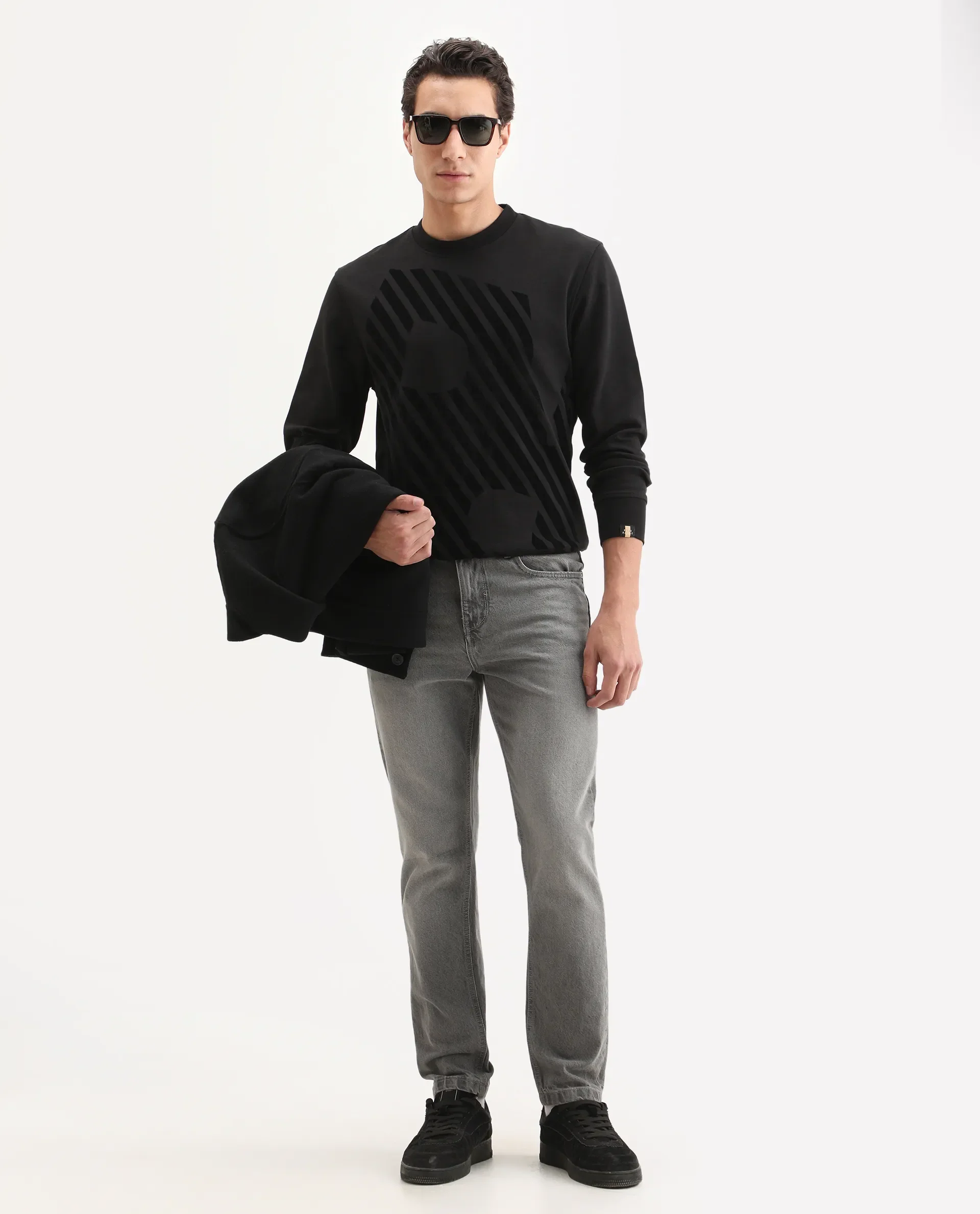 Rare Rabbit Men's Baron Black Plain Regular Fit Full Sleeve Crew Neck Sweatshirt - Image 2