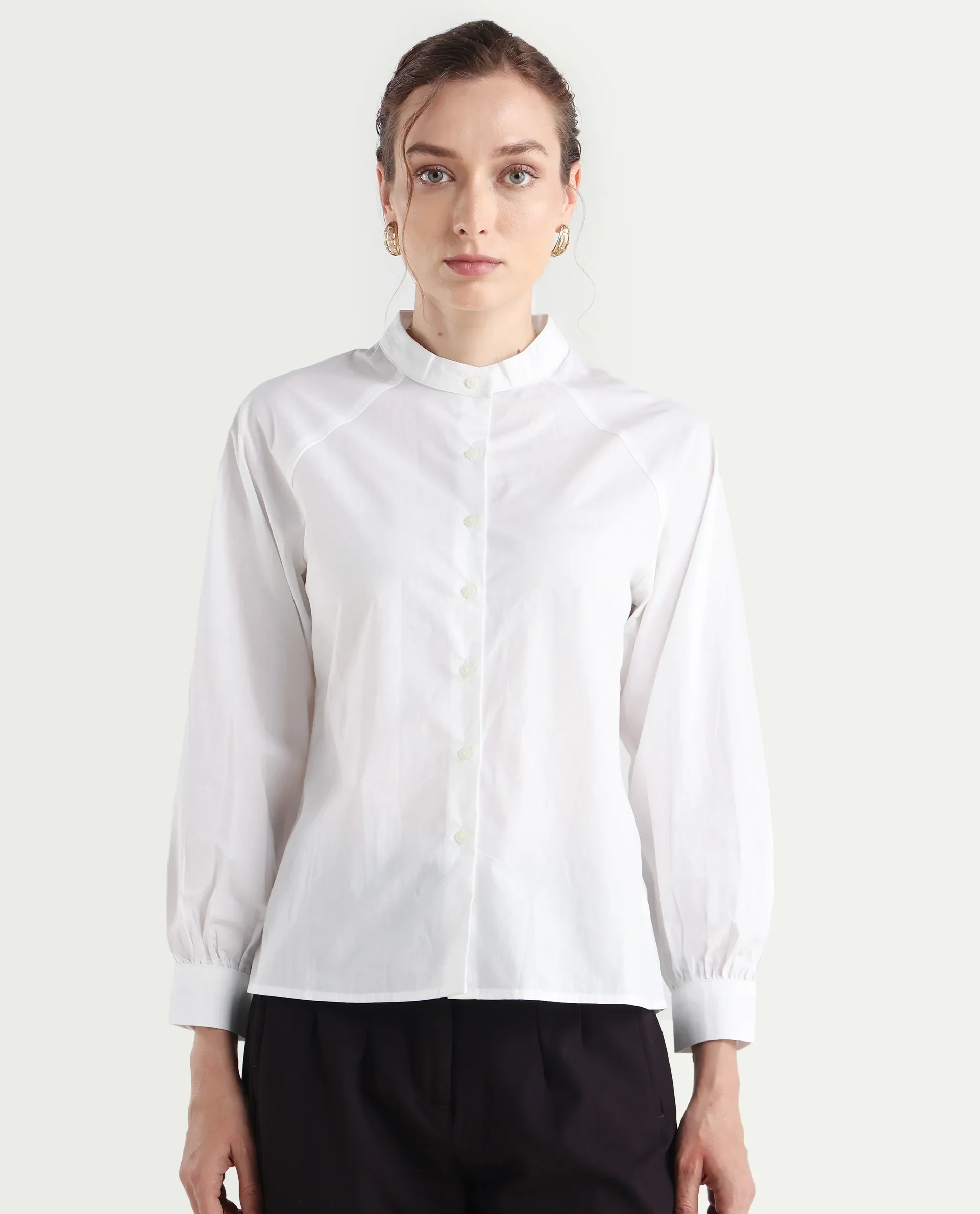 Rareism Women's Bartpo White Cotton Mandarin Collar Plain Raglan Sleeve Regular Fit Top - Image 3