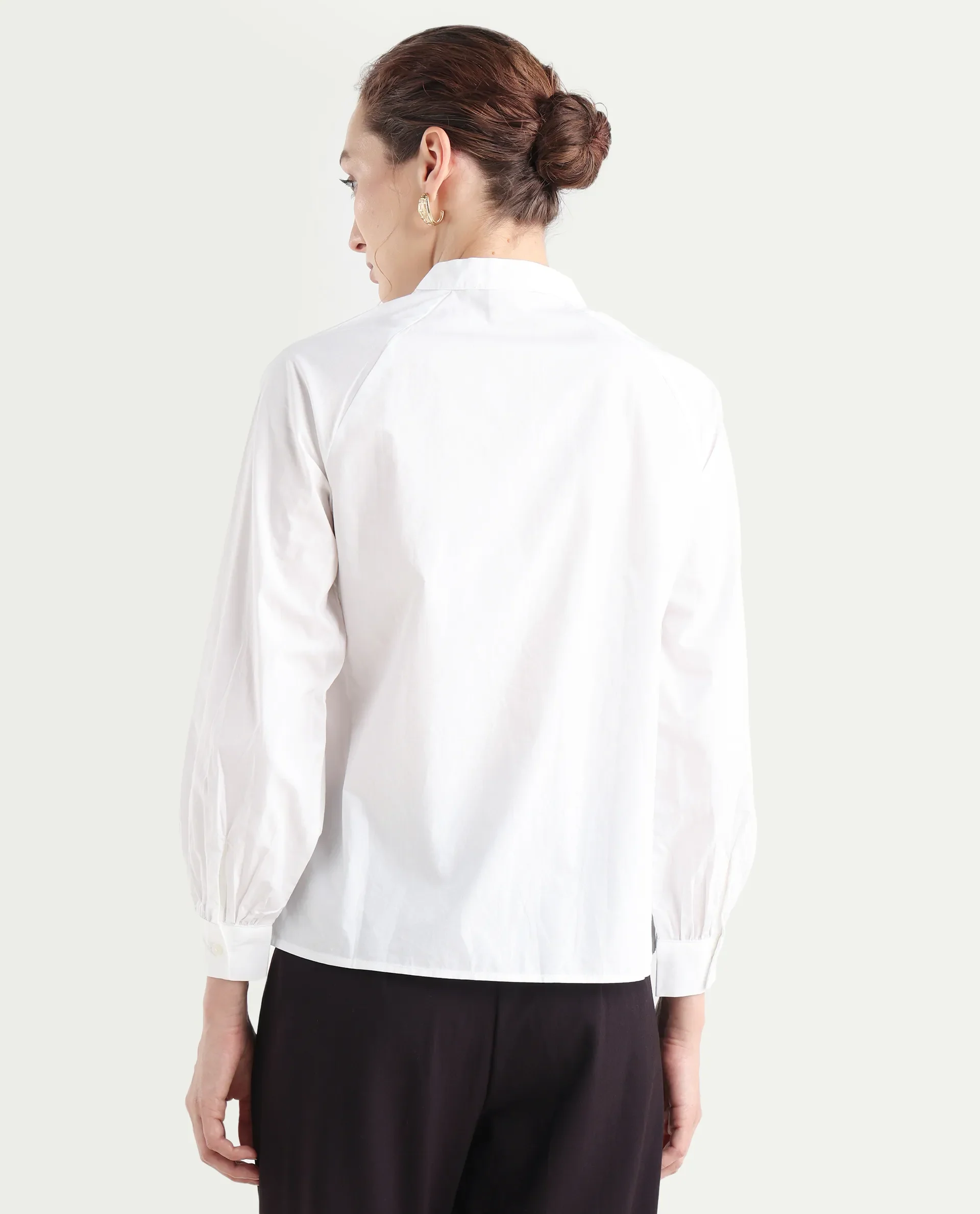 Rareism Women's Bartpo White Cotton Mandarin Collar Plain Raglan Sleeve Regular Fit Top - Image 8