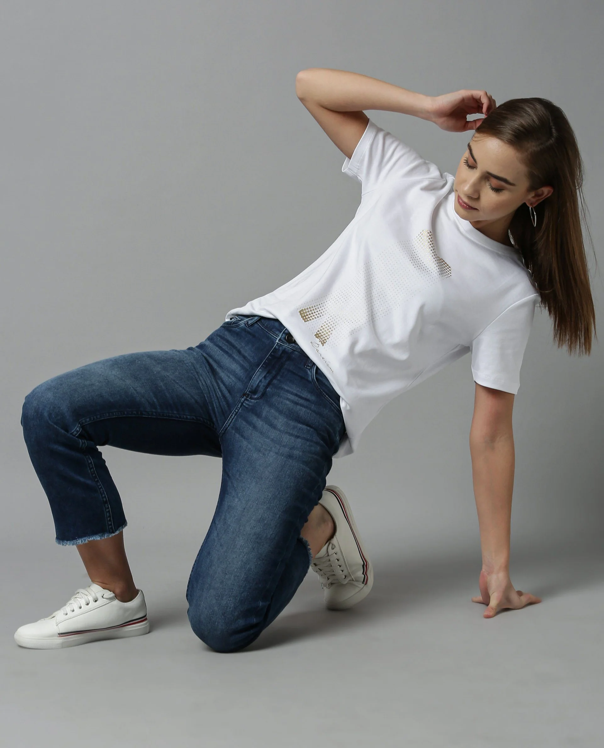 Rareism Women Basic Tee White Top Short Sleeves - Image 6