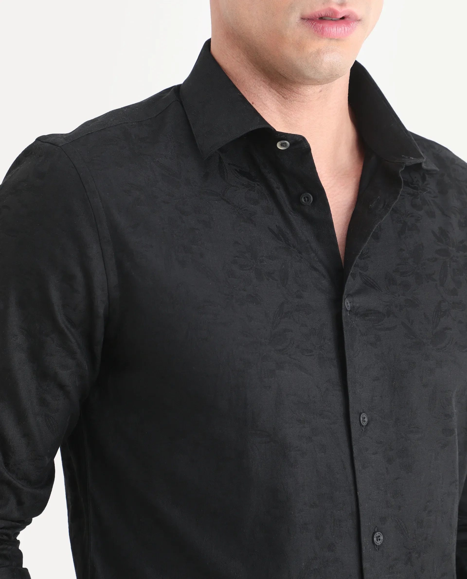 Rare Rabbit Men's Bedale Black Cotton Fabric Spread Collar Regular Fit Jacquard Shirt - Image 3