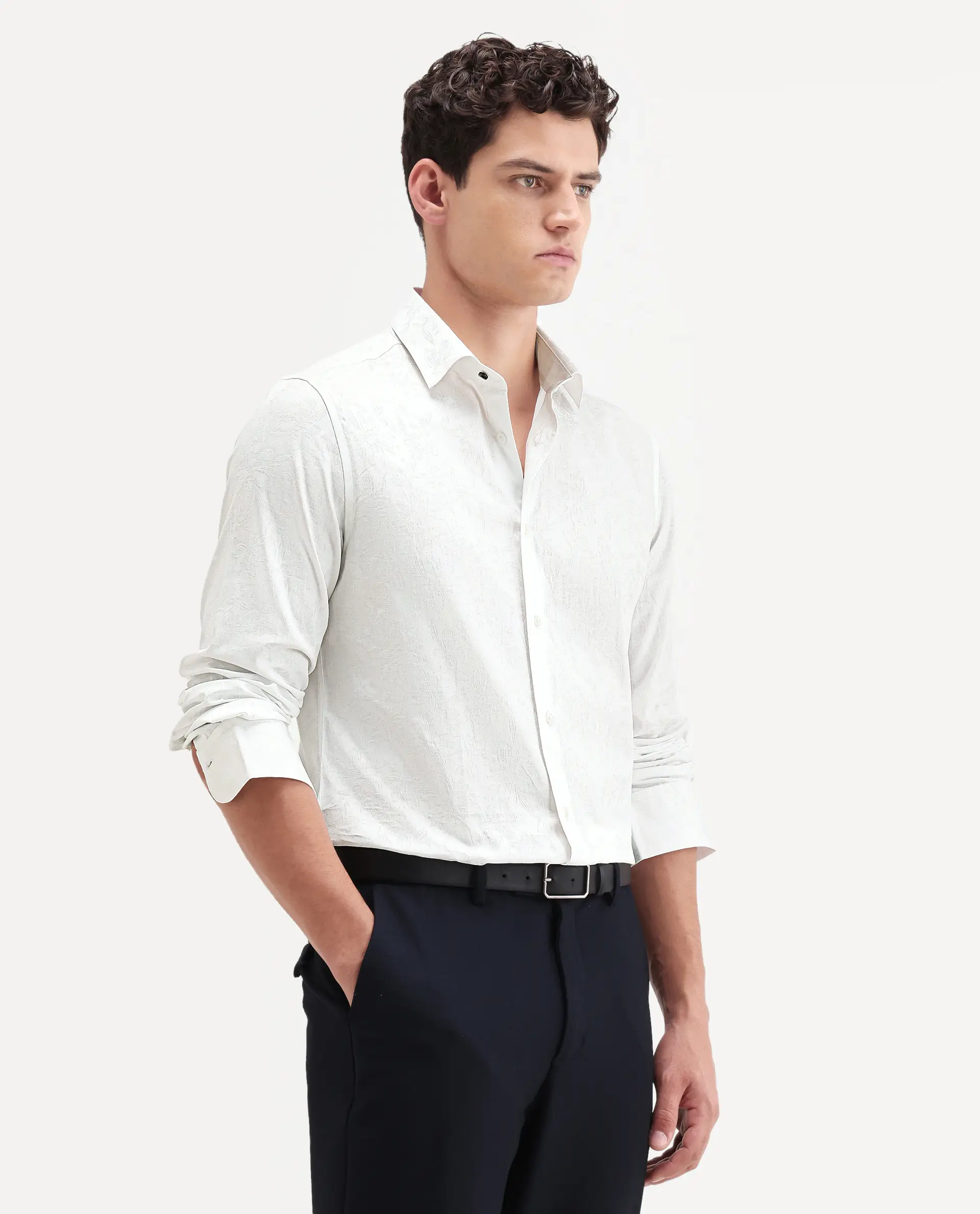 Rare Rabbit Men's Bedale White Cotton Fabric Spread Collar Regular Fit Jacquard Shirt - Image 4