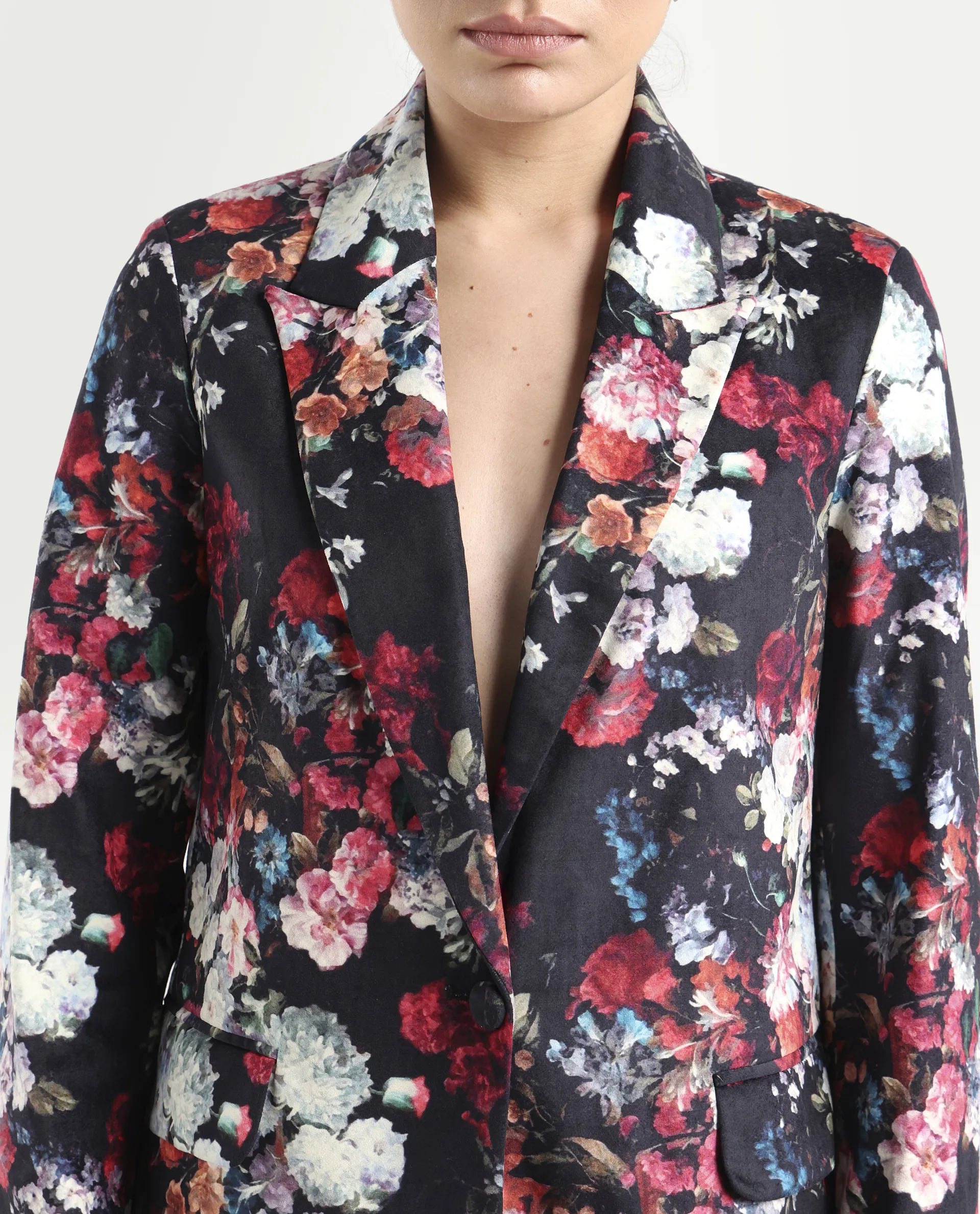 Rareism Women's Bellob Black Velvet Lapel Neck Floral Print Tailored Blazer - Image 4