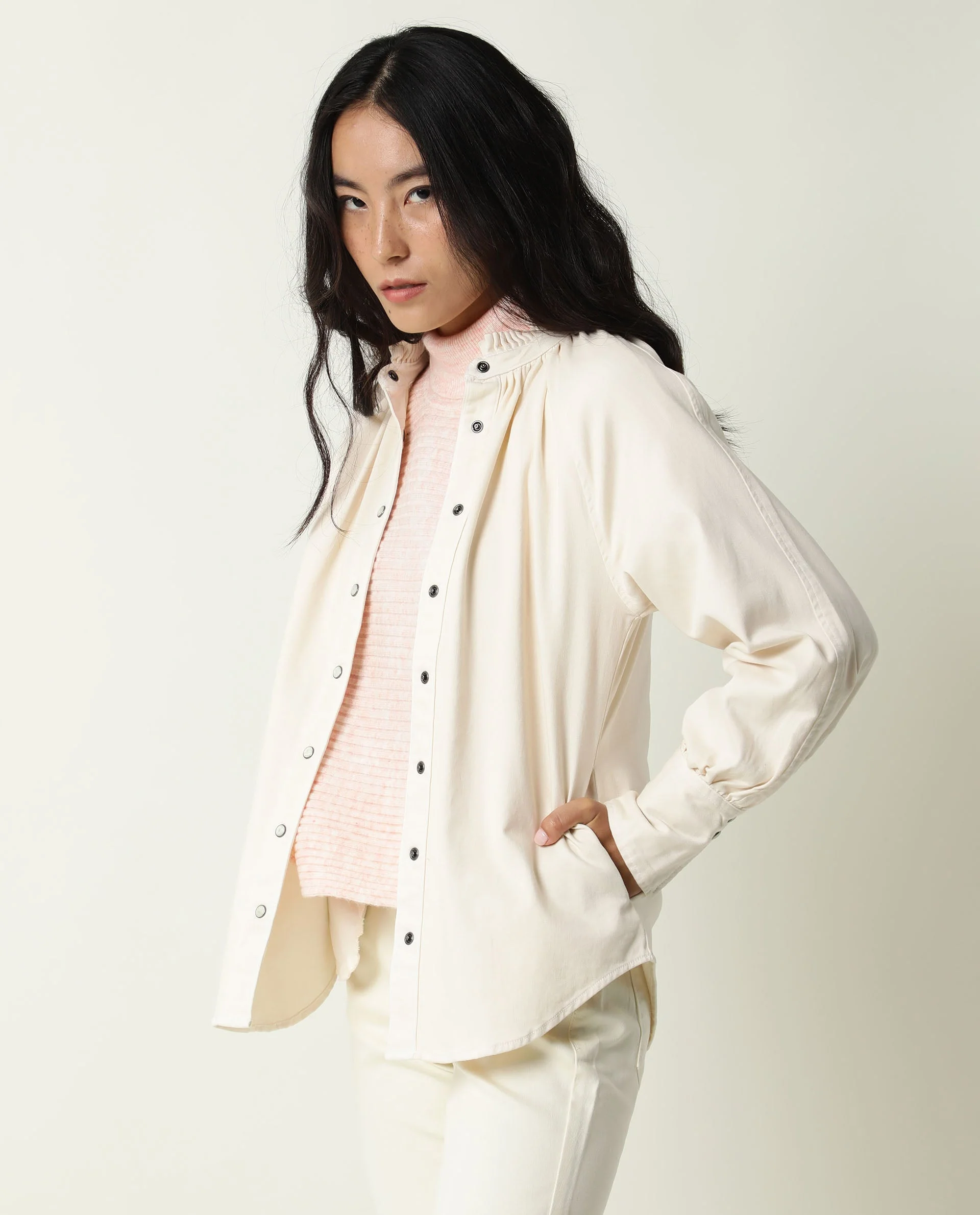 Rareism Women's Bellona Offwhite Cotton Sweetheart Neck Plain Regular Fit Jacket - Image 11